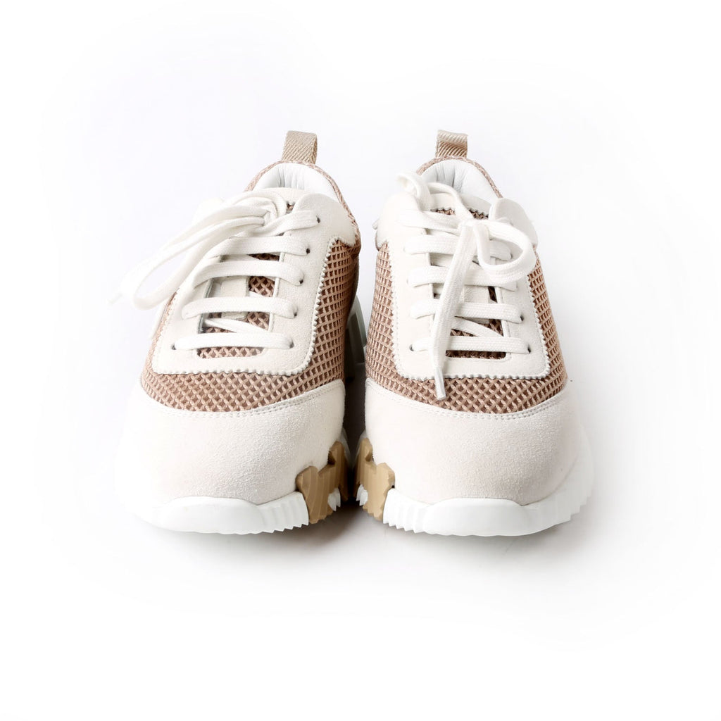 Bouncing Sneakers Size 37