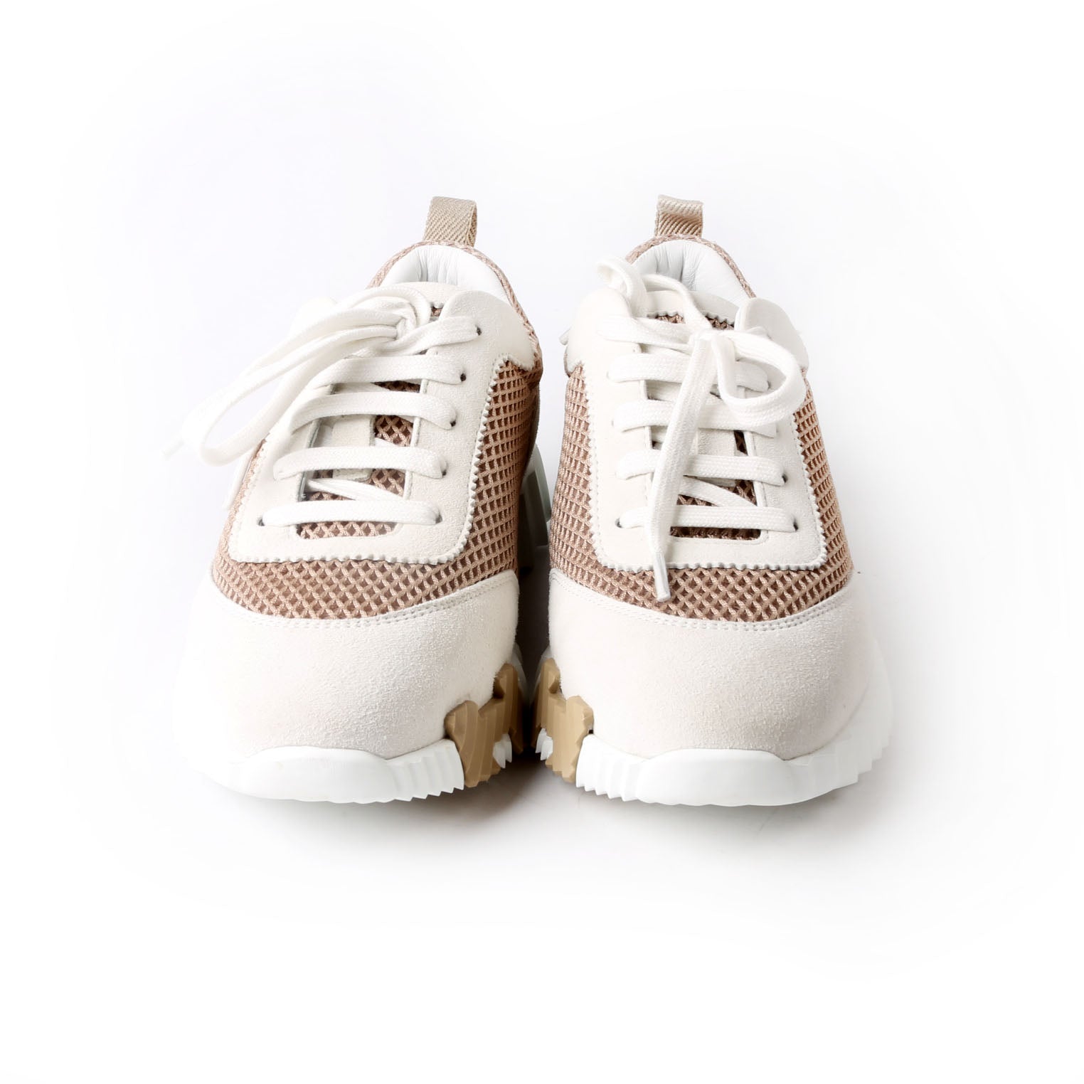 Bouncing Sneakers Size 37