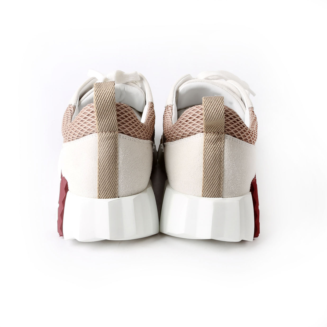 Bouncing Sneakers Size 37