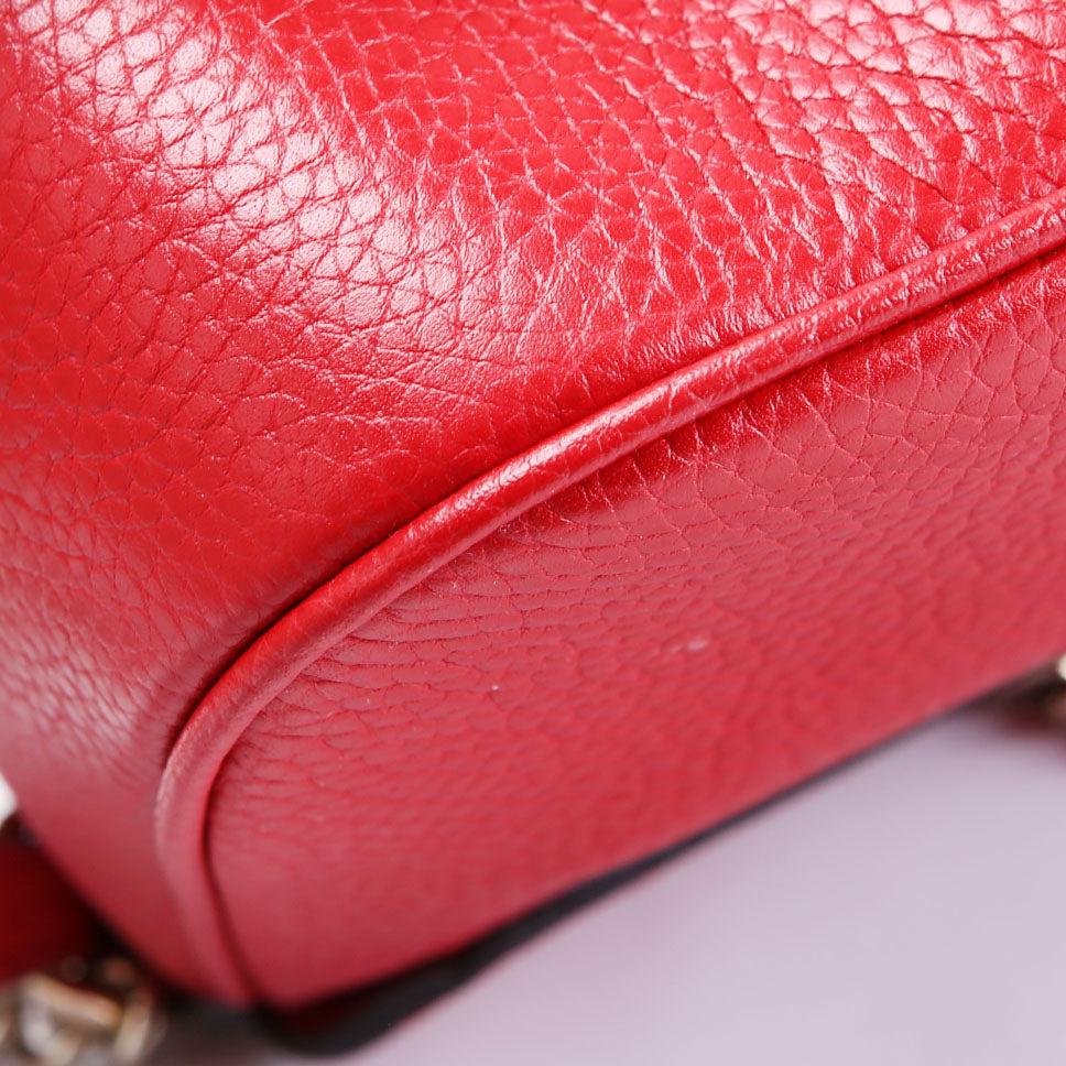 536224 Soho Chain Tassel Flap Red
