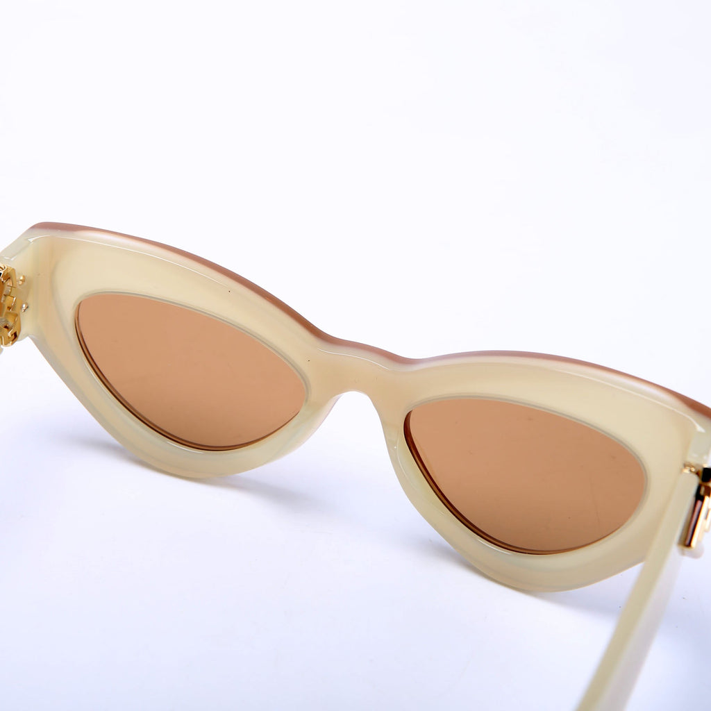Fendi FF40146I Cat Eye Nude