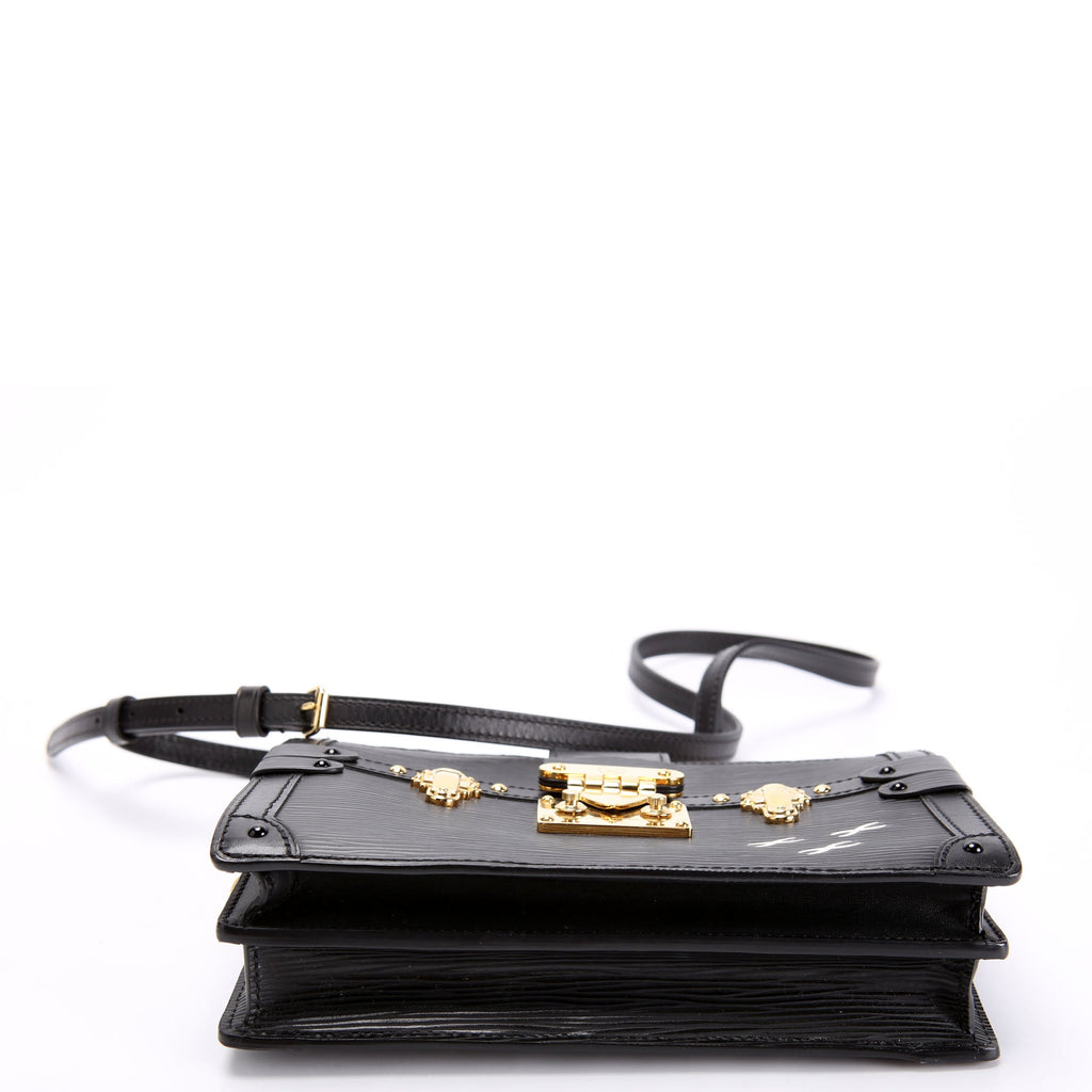 Trunk Clutch Epi Black