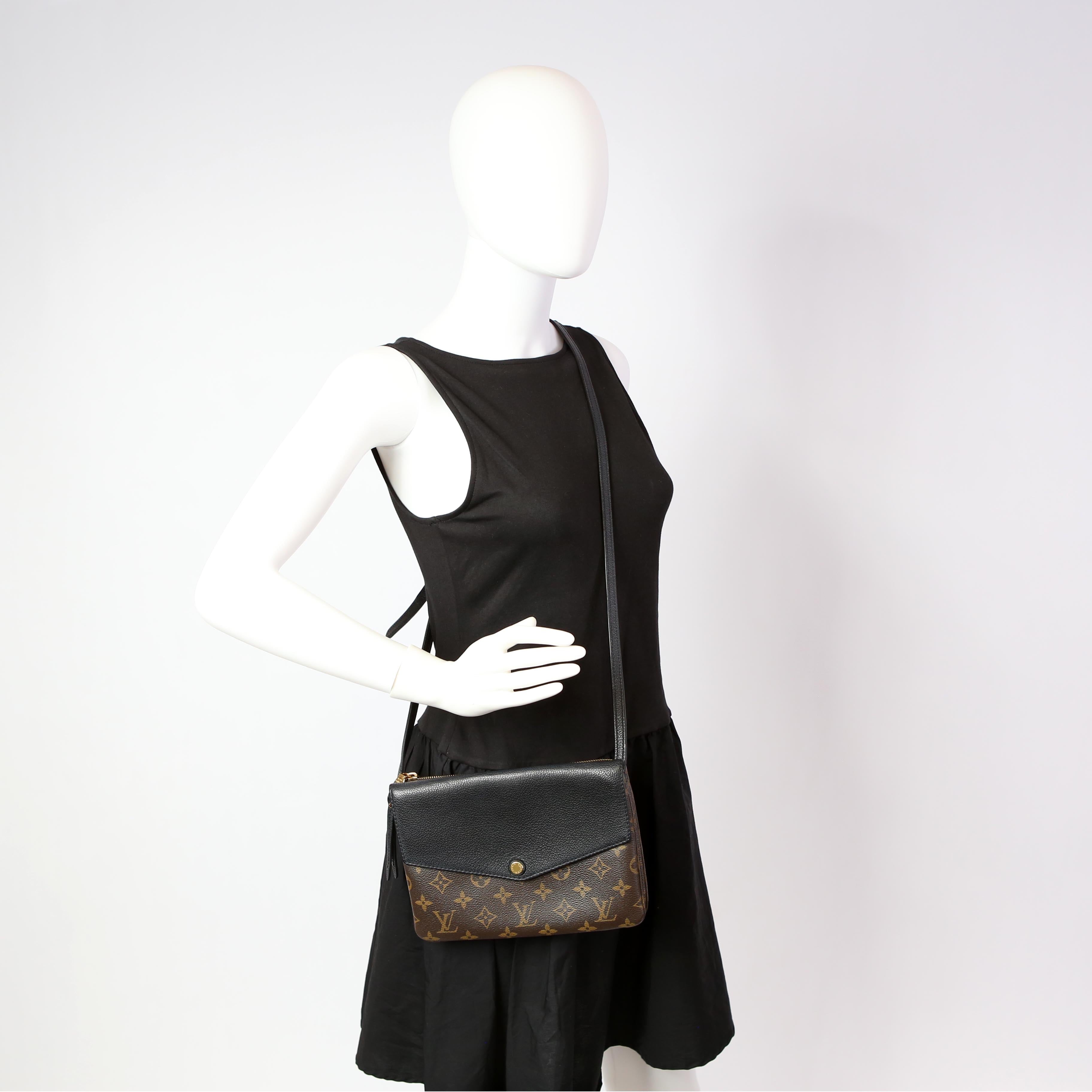 Pochette Twice Monogram Black