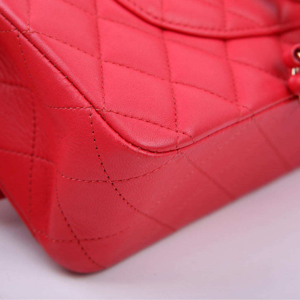 Classic Flap Medium Lambskin 25M Pink