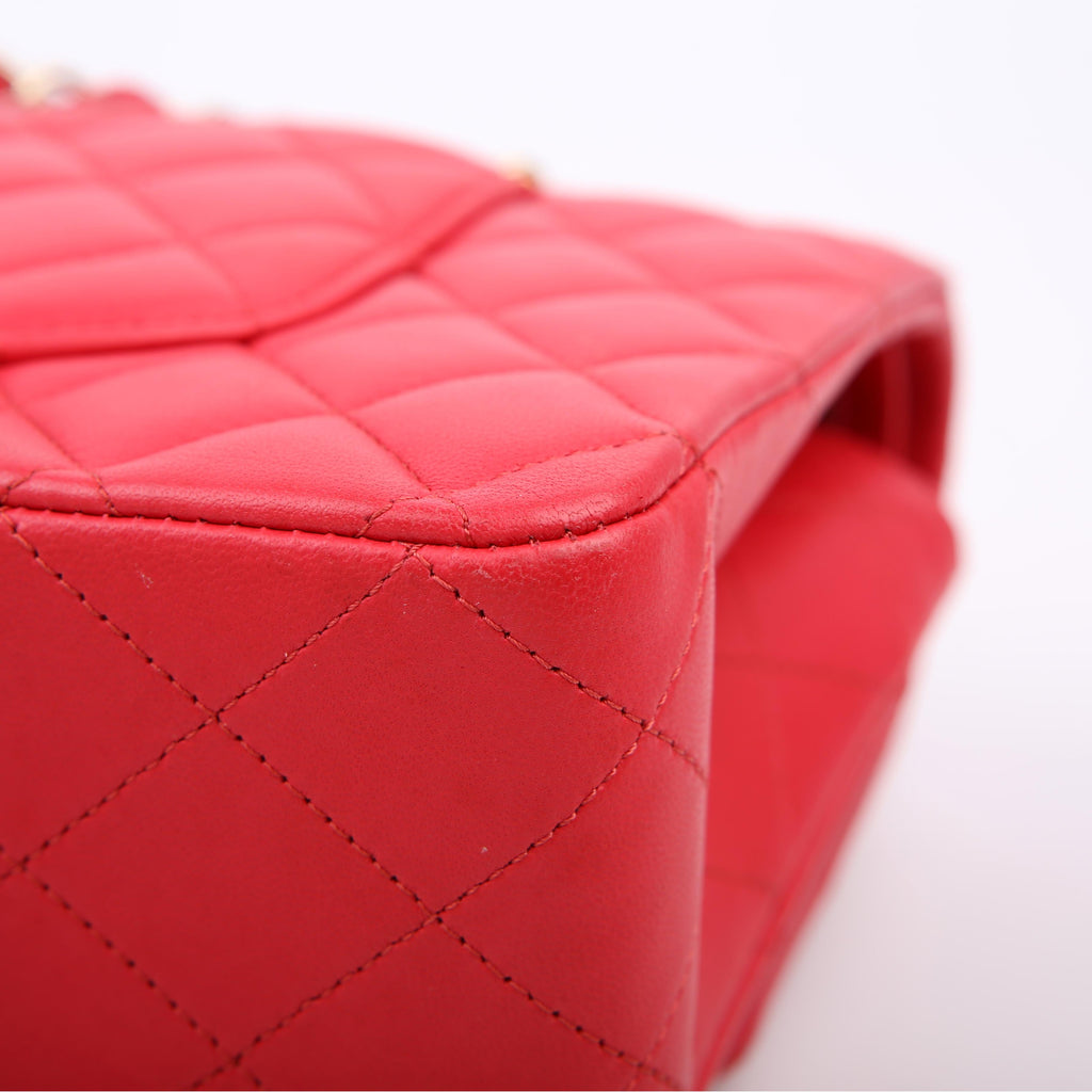Classic Flap Medium Lambskin 25M Pink