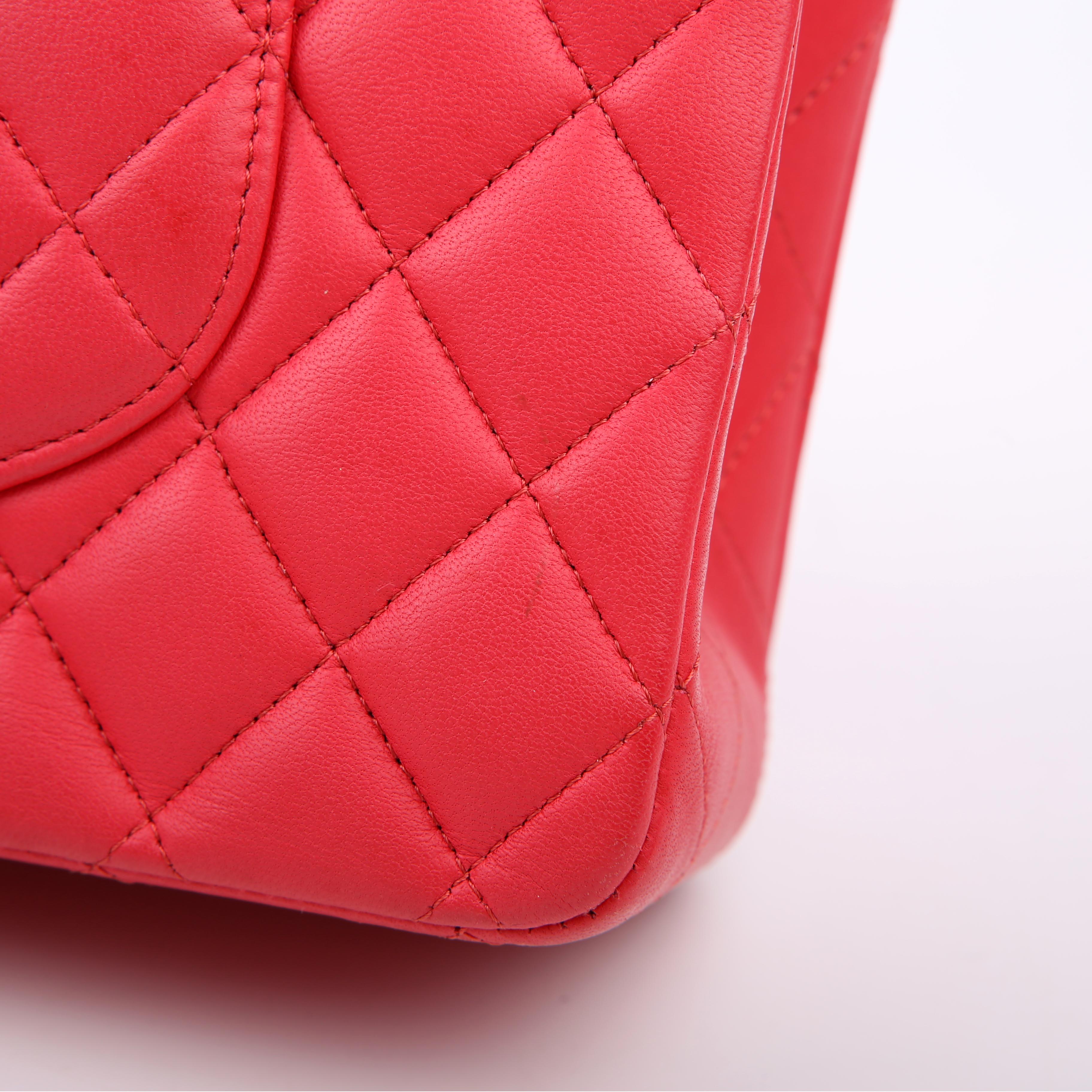 Classic Flap Medium Lambskin 25M Pink