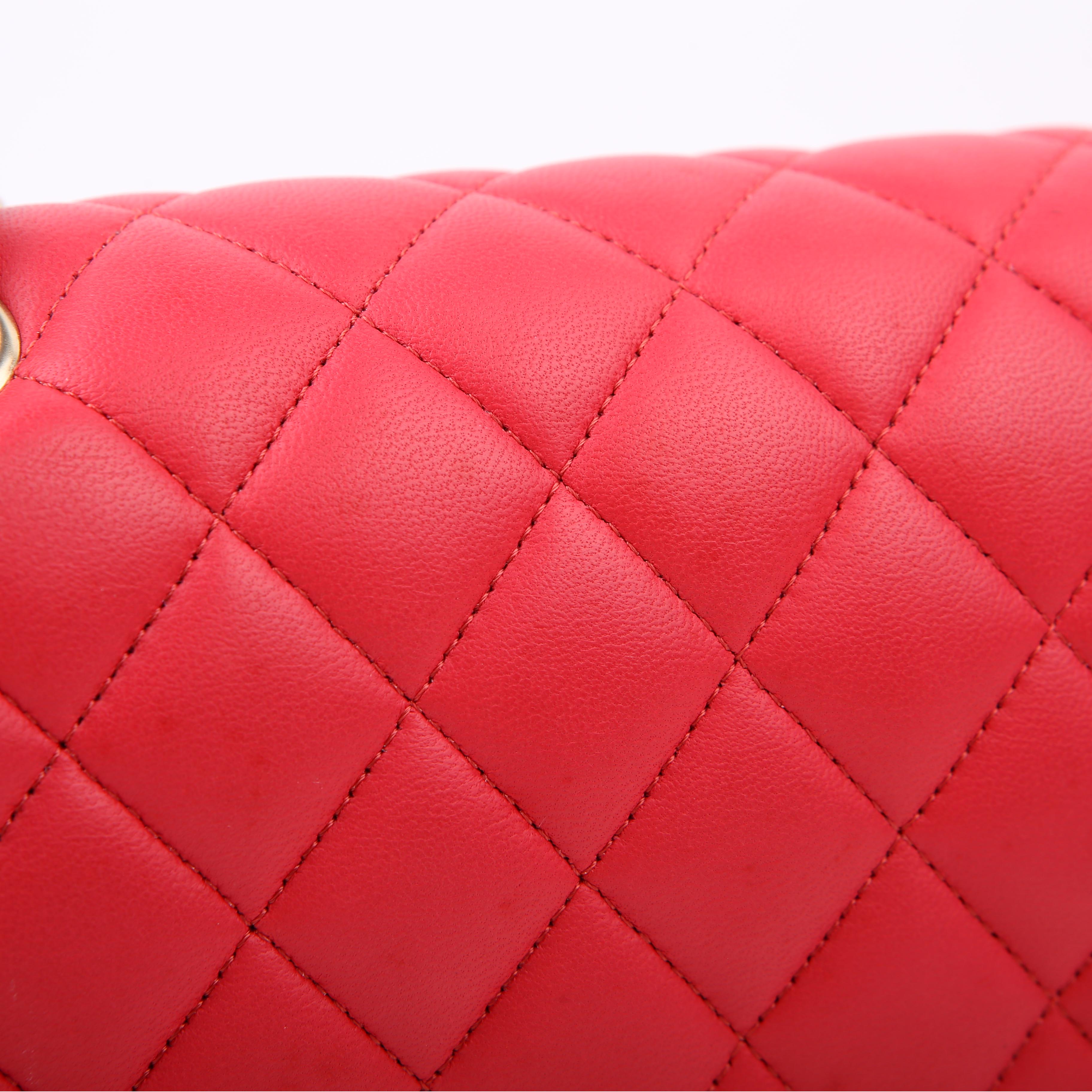 Classic Flap Medium Lambskin 25M Pink