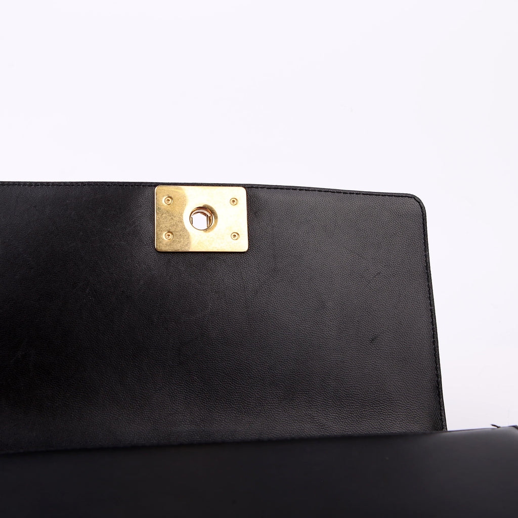 Boy Flap Medium Old Lambskin Black 22M