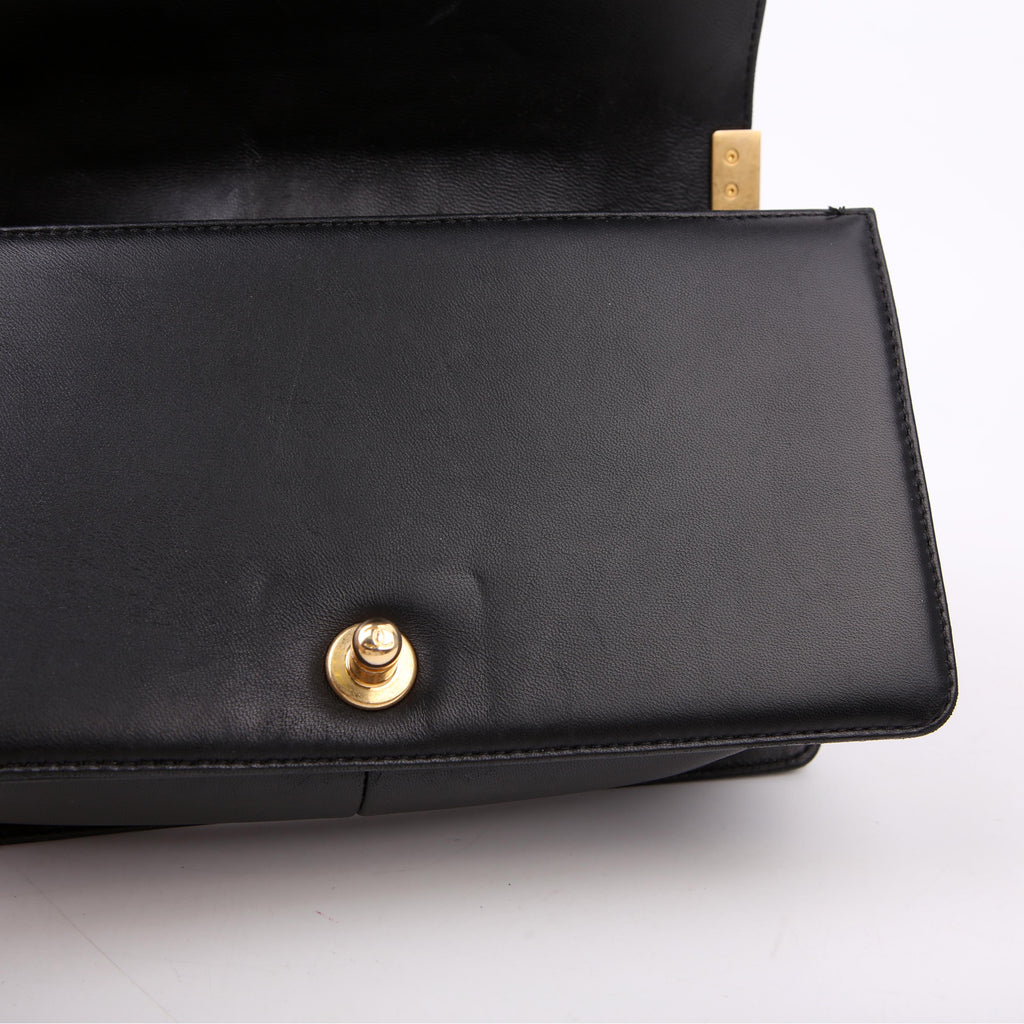 Boy Flap Medium Old Lambskin Black 22M