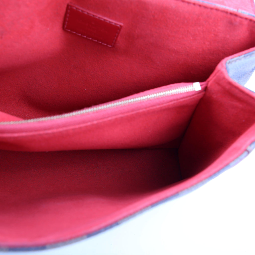 Caissa Chain Clutch Damier Ebene Red