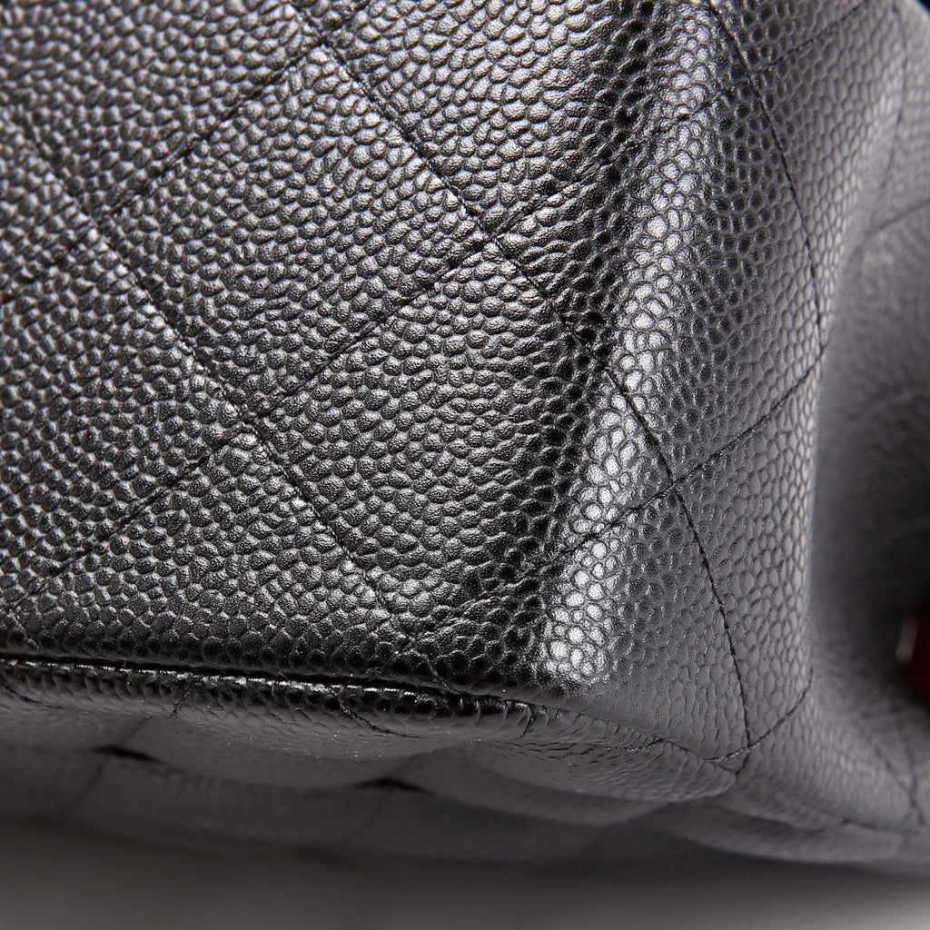 Classic Flap Jumbo Caviar 23M Black/Burgundy