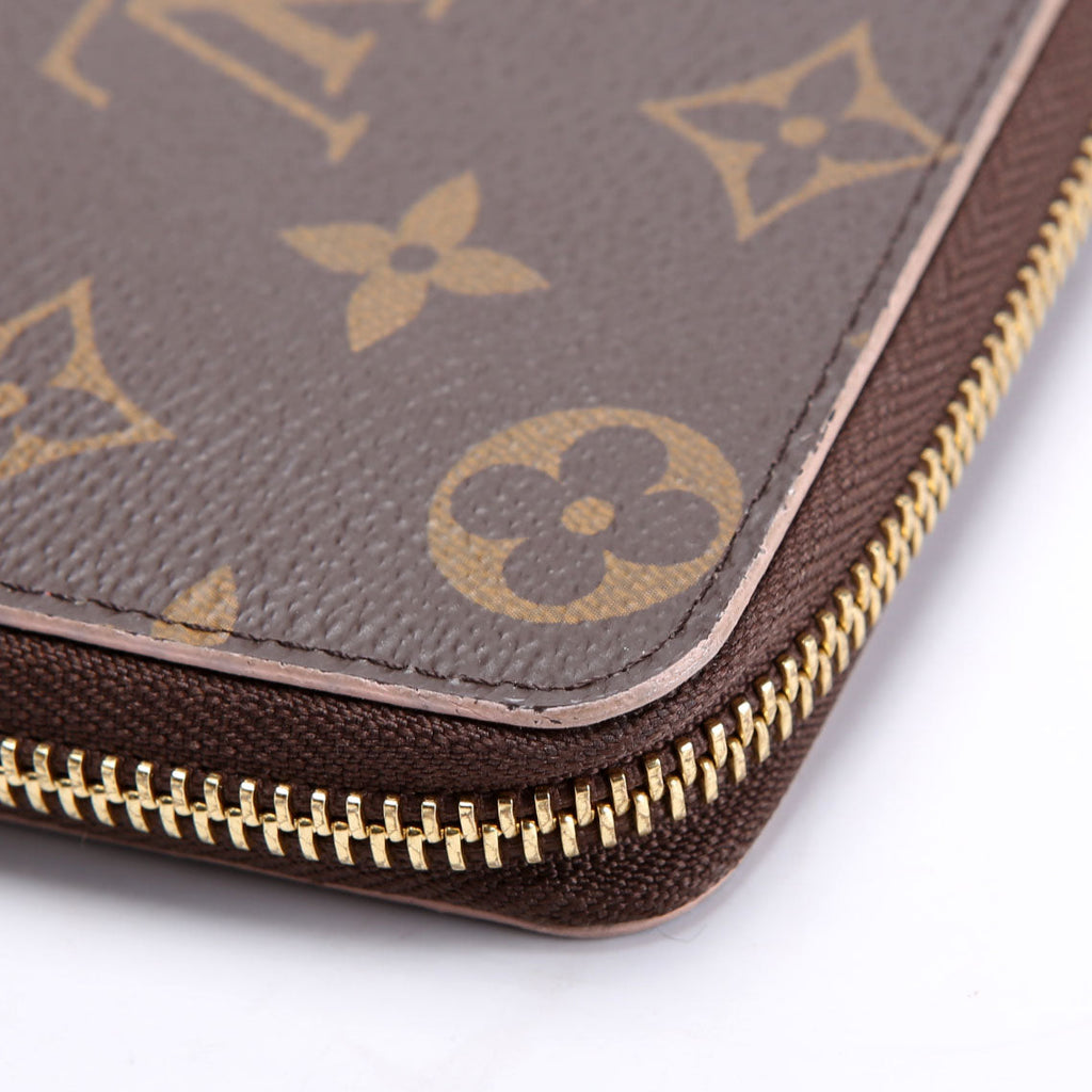 Clemence Wallet Flower Monogram
