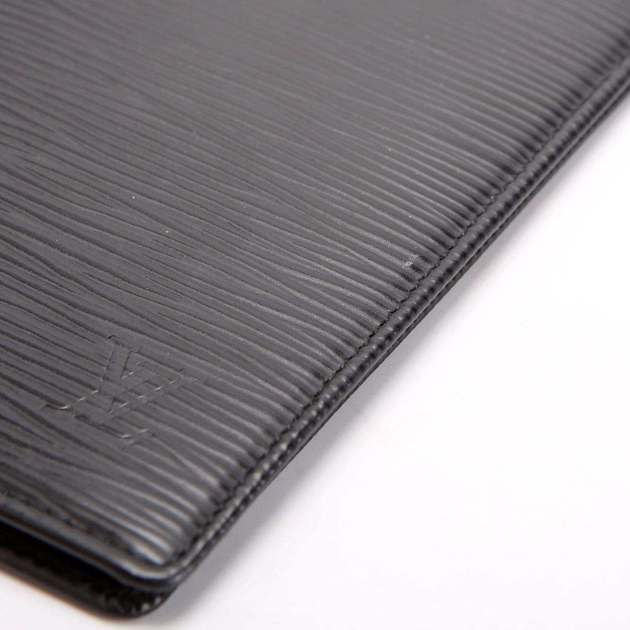 Checkbook Cover Epi Black