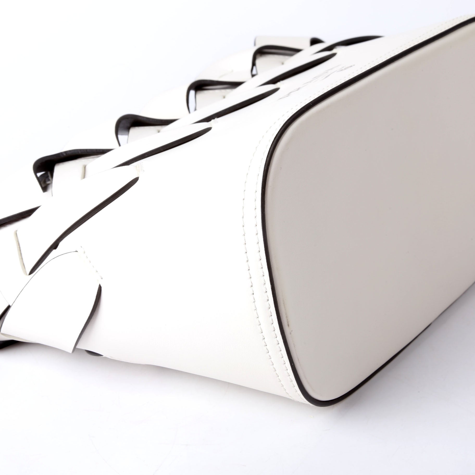 Tress Vitello Intreccio Tote Bag White