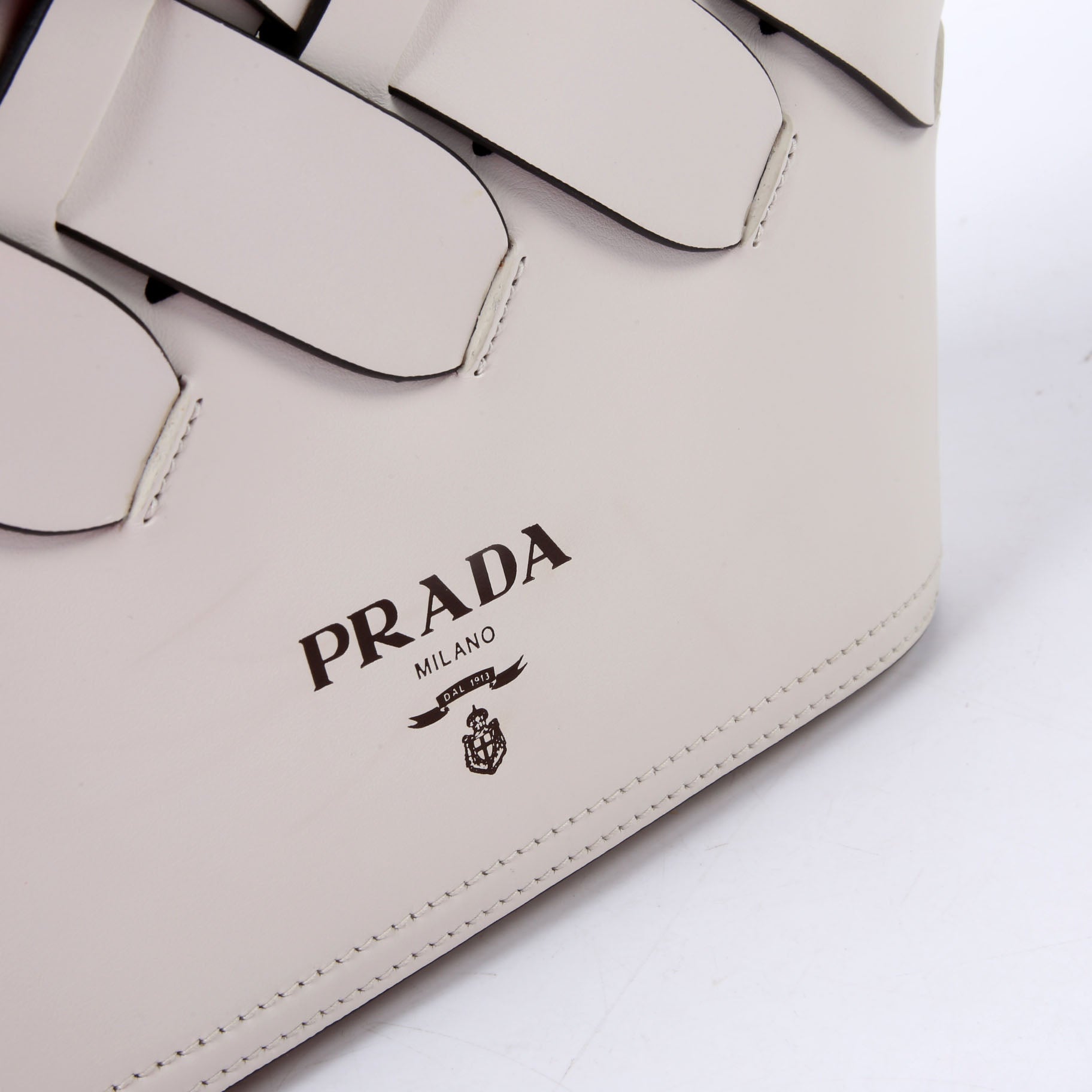 Tress Vitello Intreccio Tote Bag White