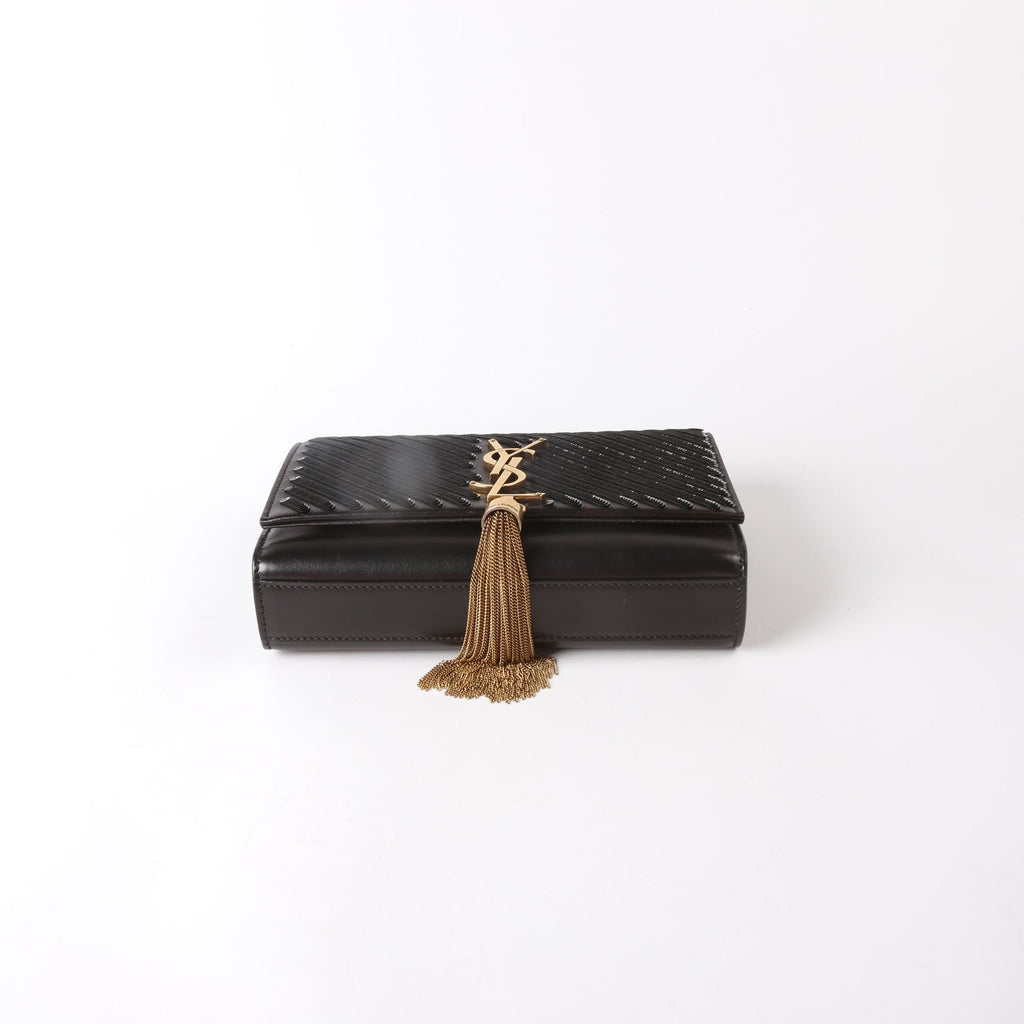 513568 Kate Diagonal Sequin Tassel Medium Black