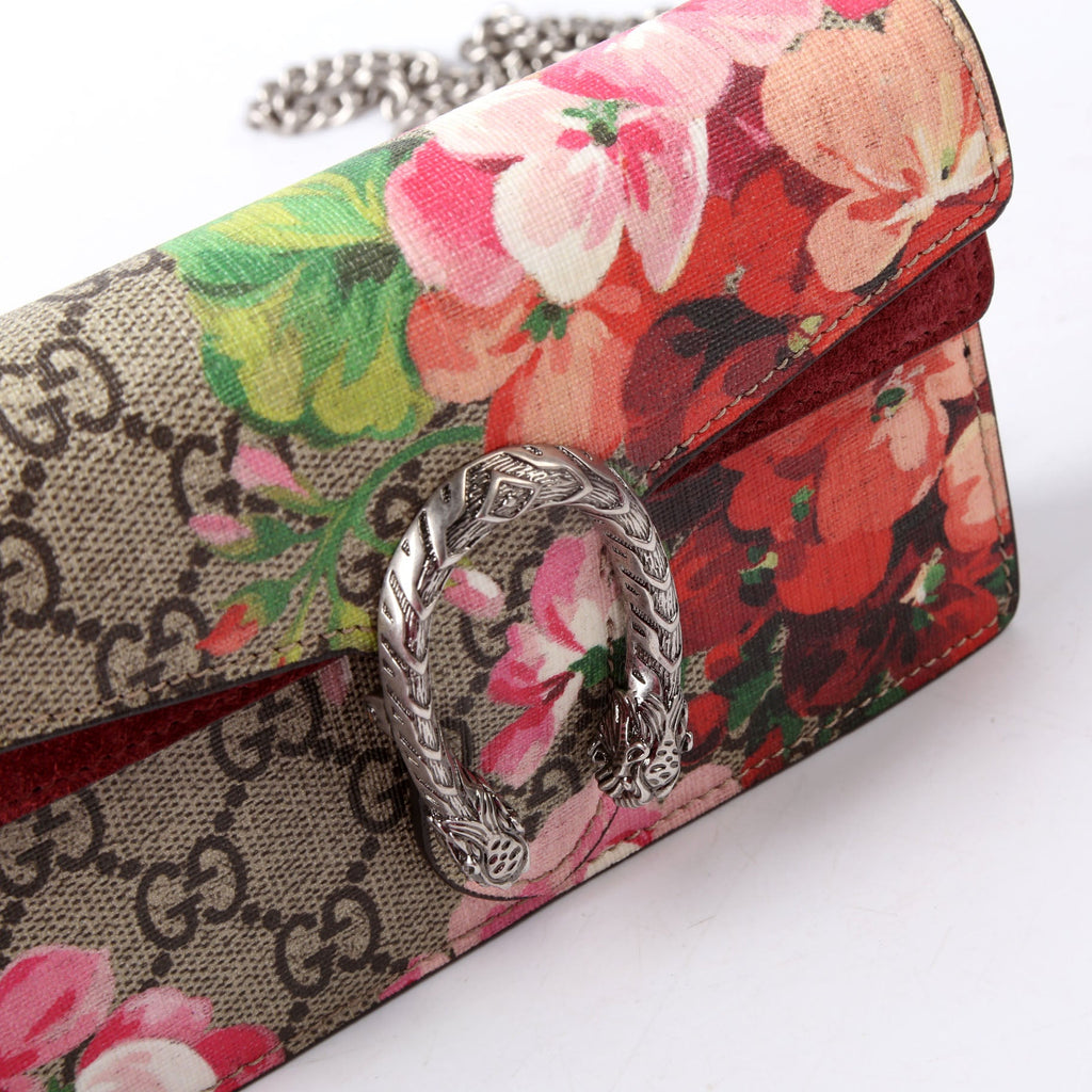 476432 Dionysus Blooms Super Mini