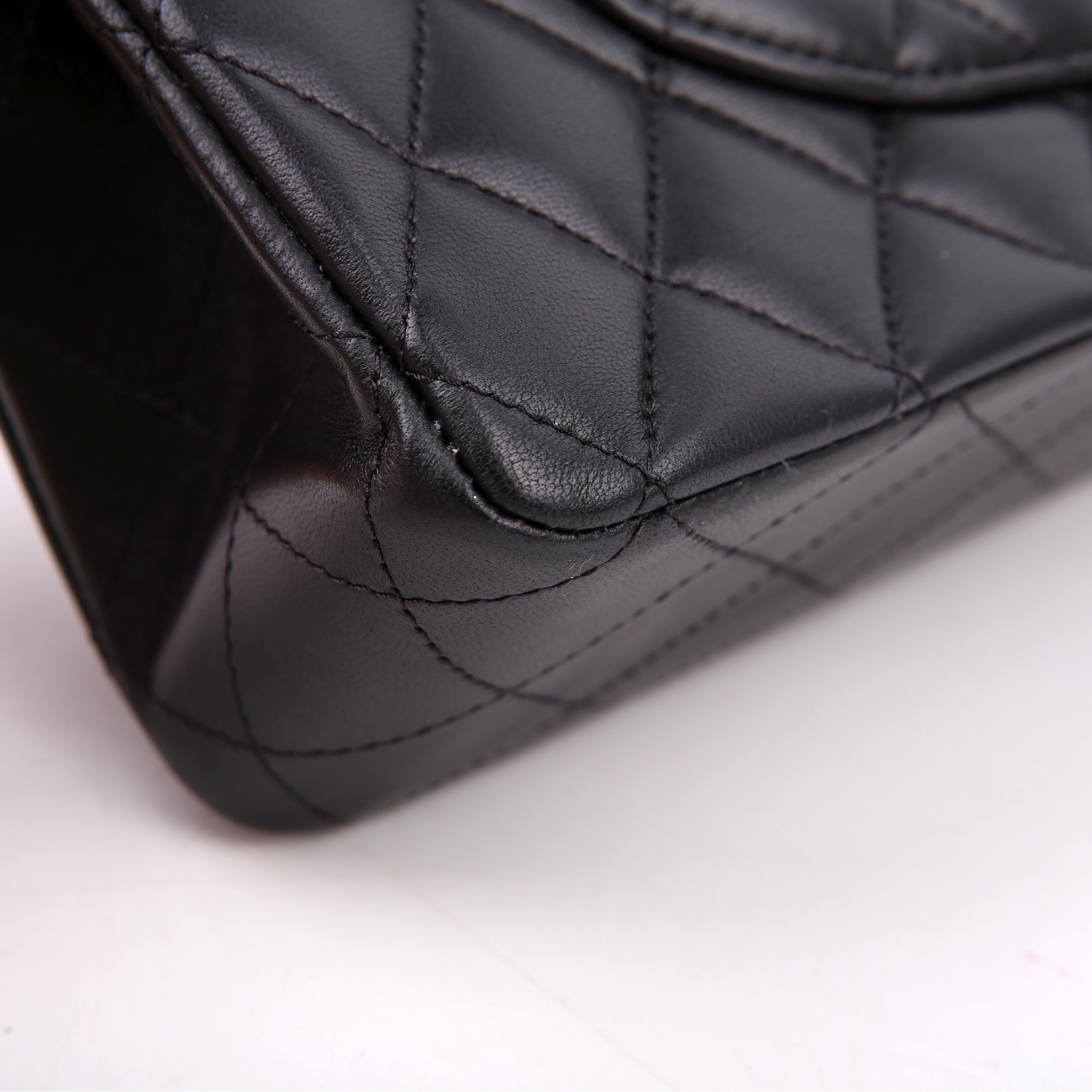 Classic Flap Medium Lambskin RFID Black/Silver