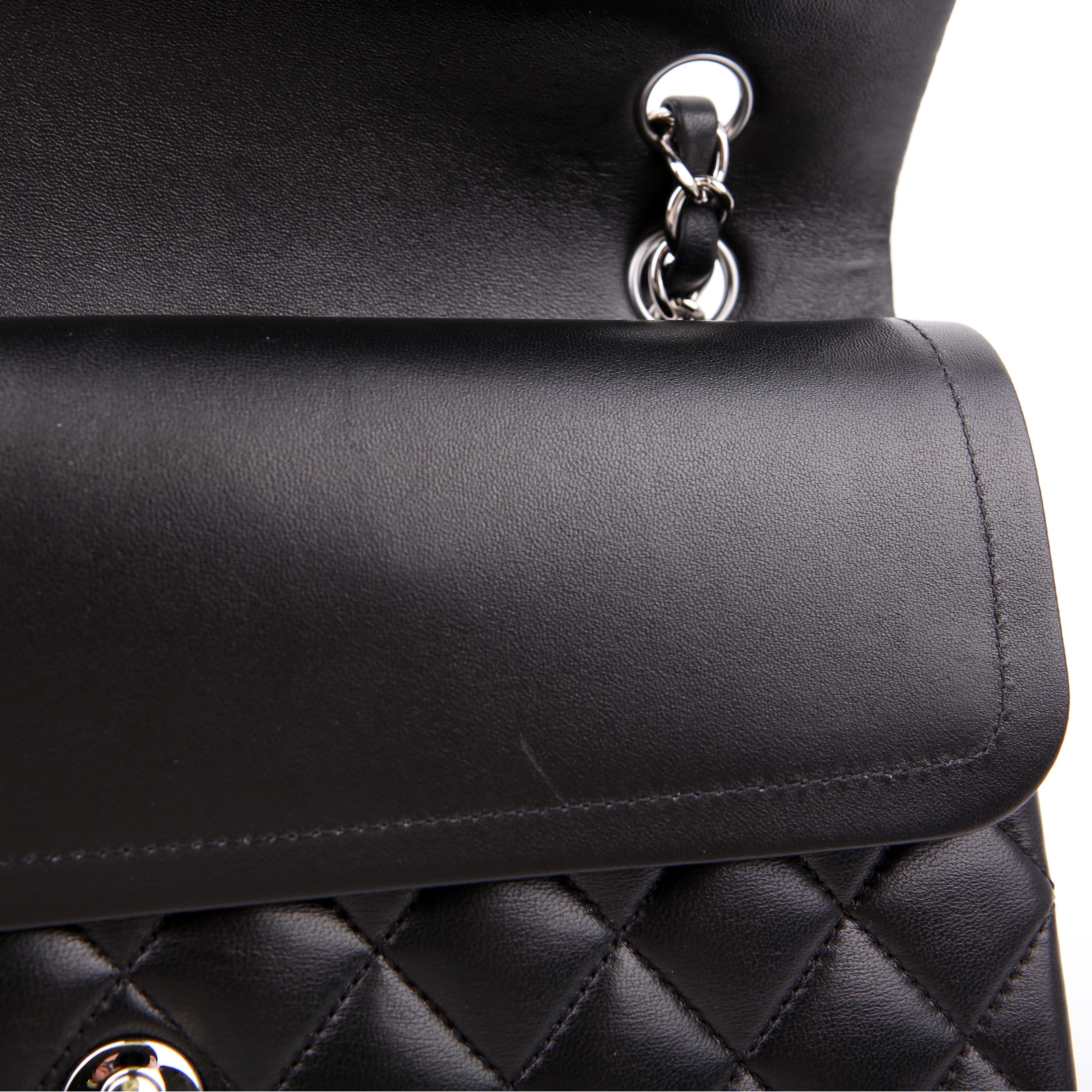Classic Flap Medium Lambskin RFID Black/Silver