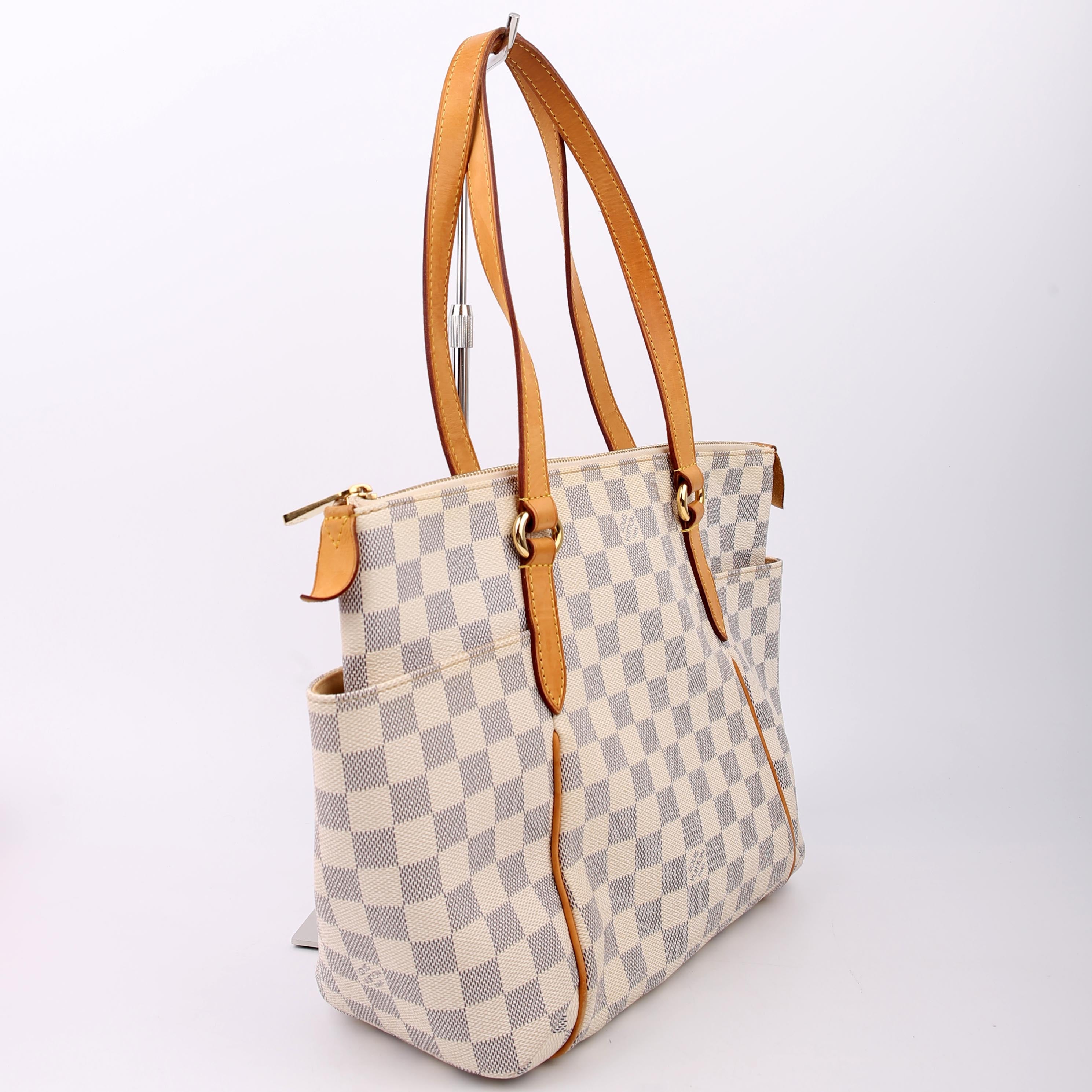 Totally PM Damier Azur