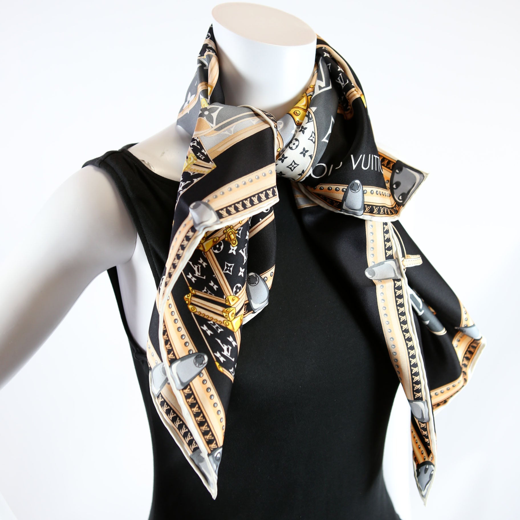 Carre Lets Go Noir Silk Scarf Black/Multicolor