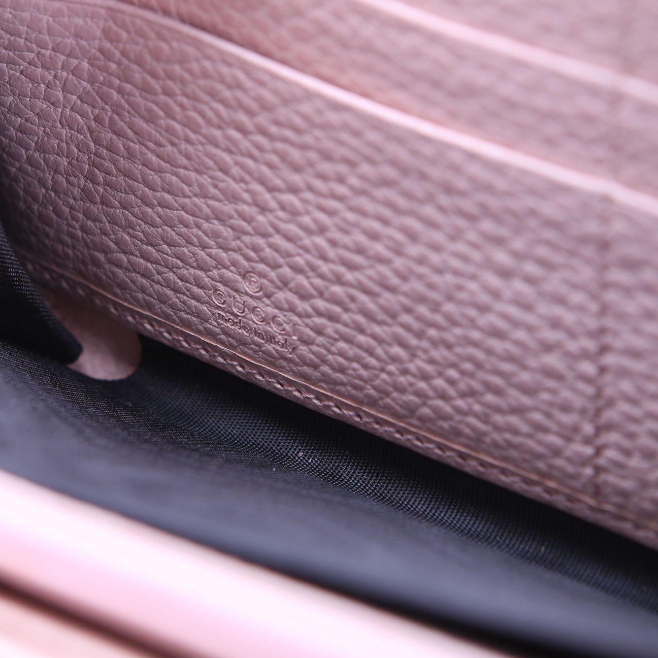 Gucci 456117 GG Leather Zip Around Wallet Pink