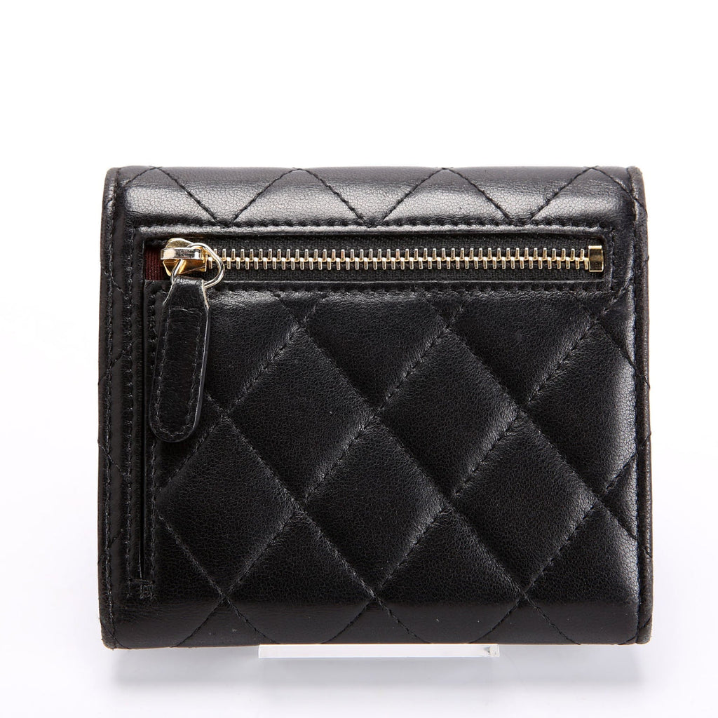 Classic Compact Flap Wallet Lambskin 22M Black