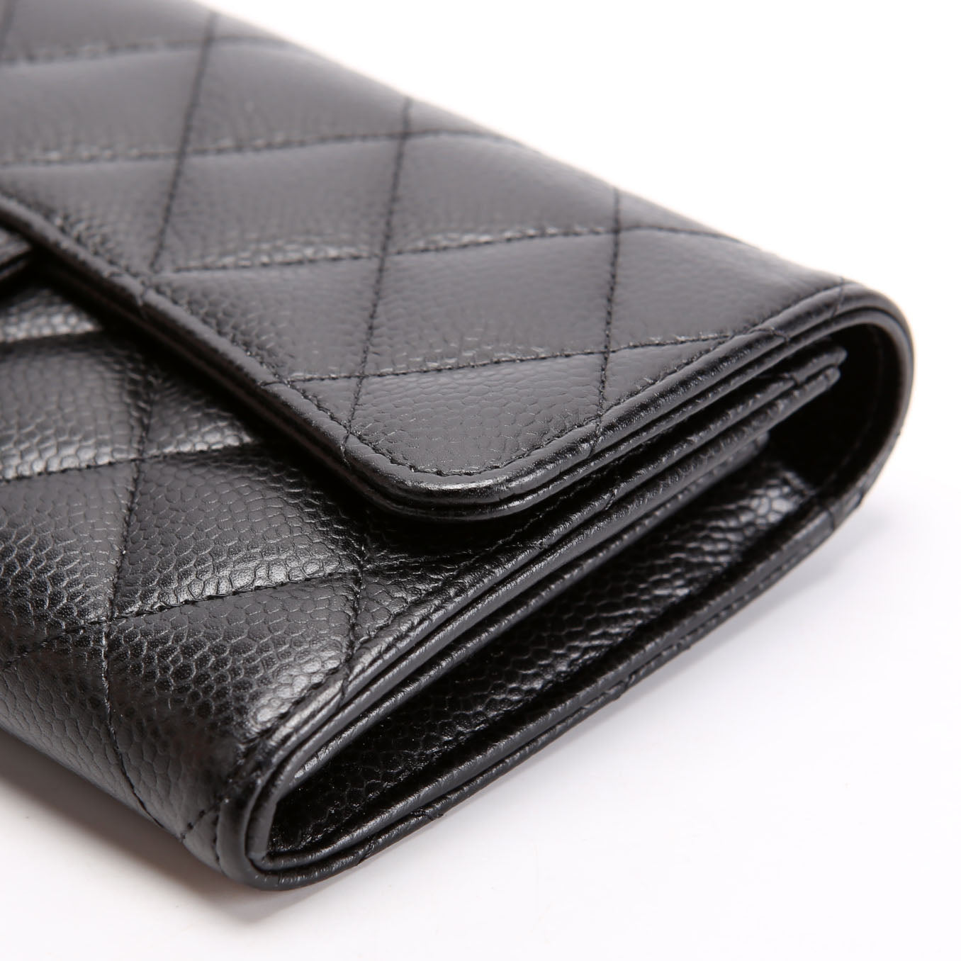 Classic Flap Wallet Long Caviar Black