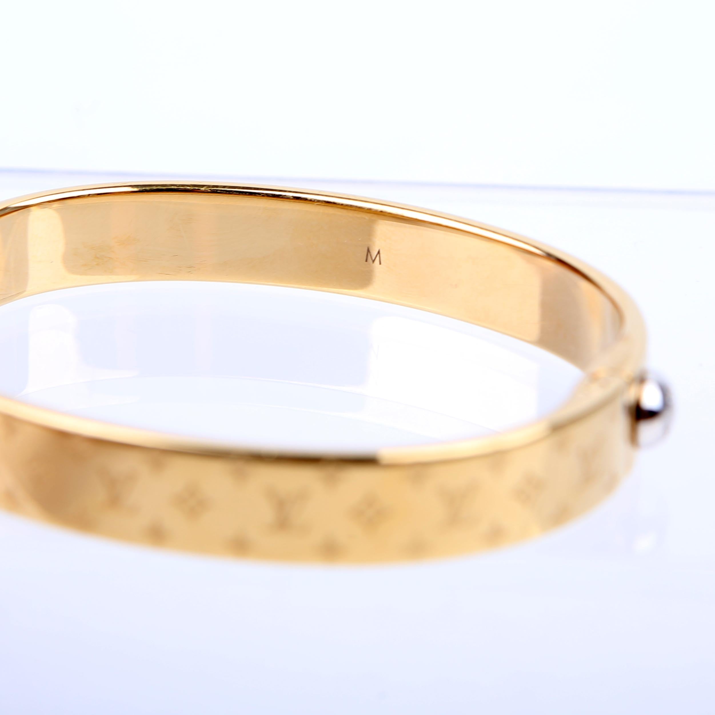 Nanogram Cuff Bracelet Size Medium Gold