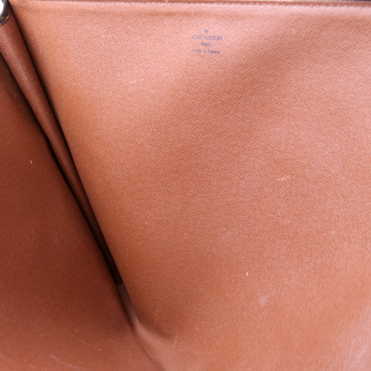 Pochette Documents 38 Monogram