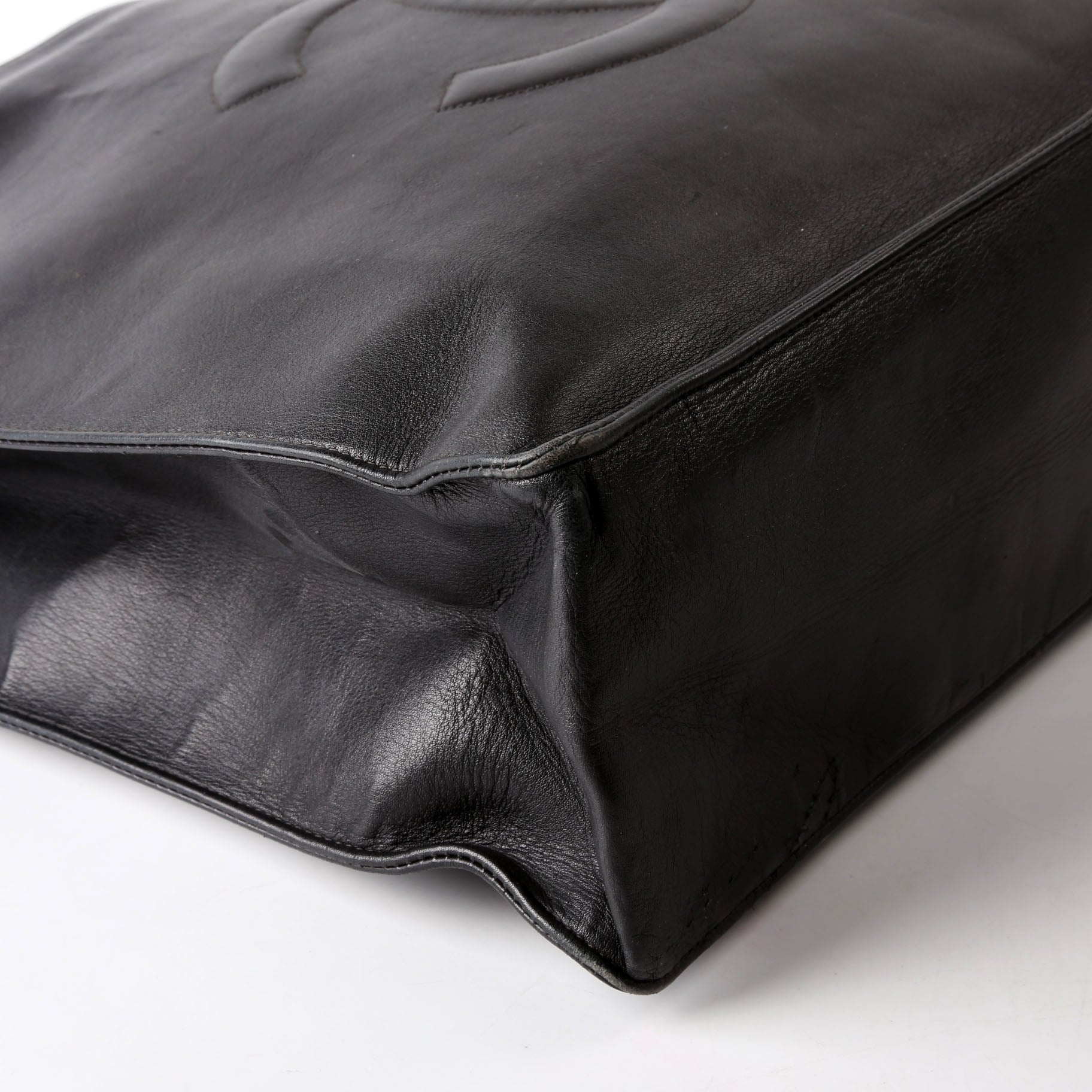 CC Lambskin Chain Tote Extra Large Vintage Black