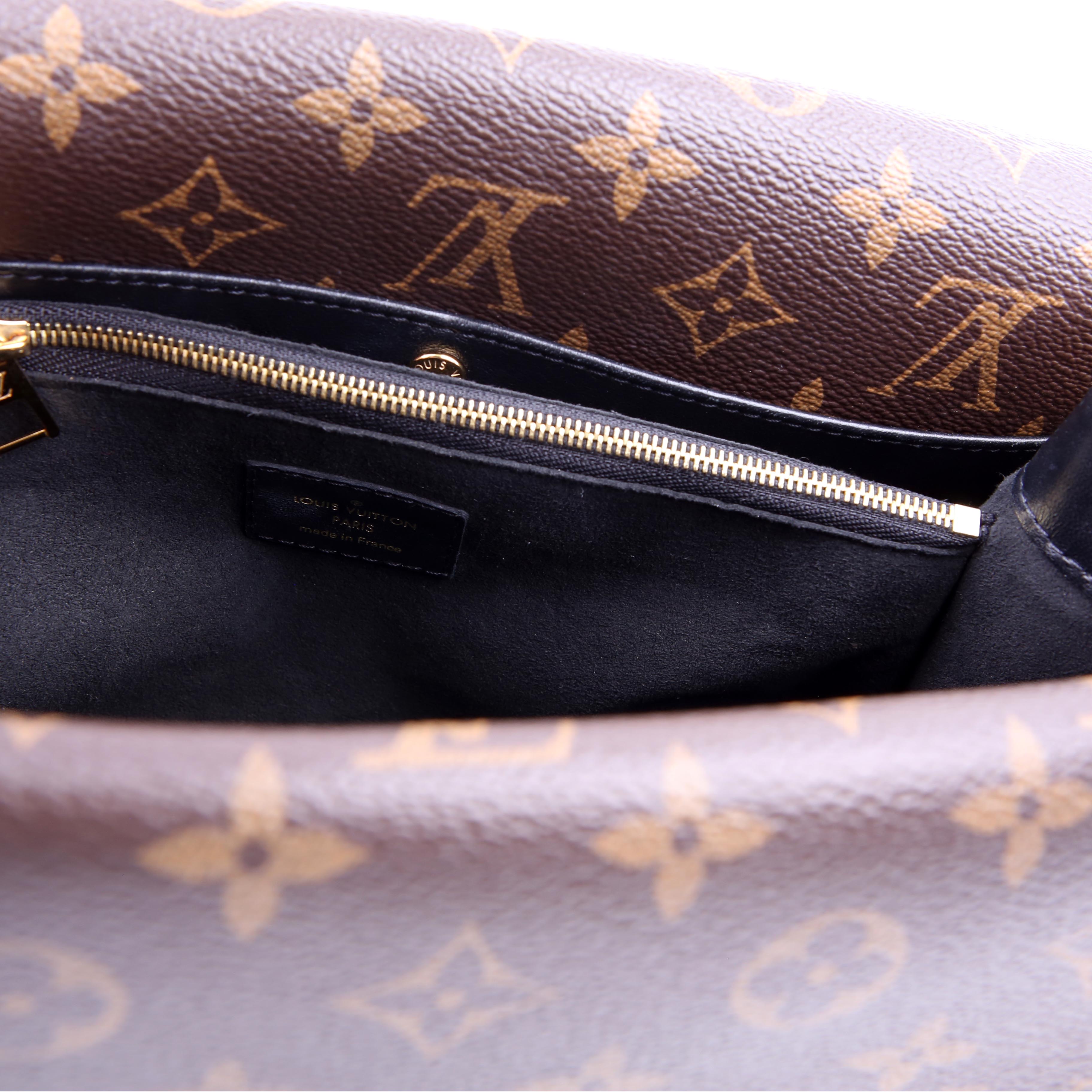 Double V Leather Black