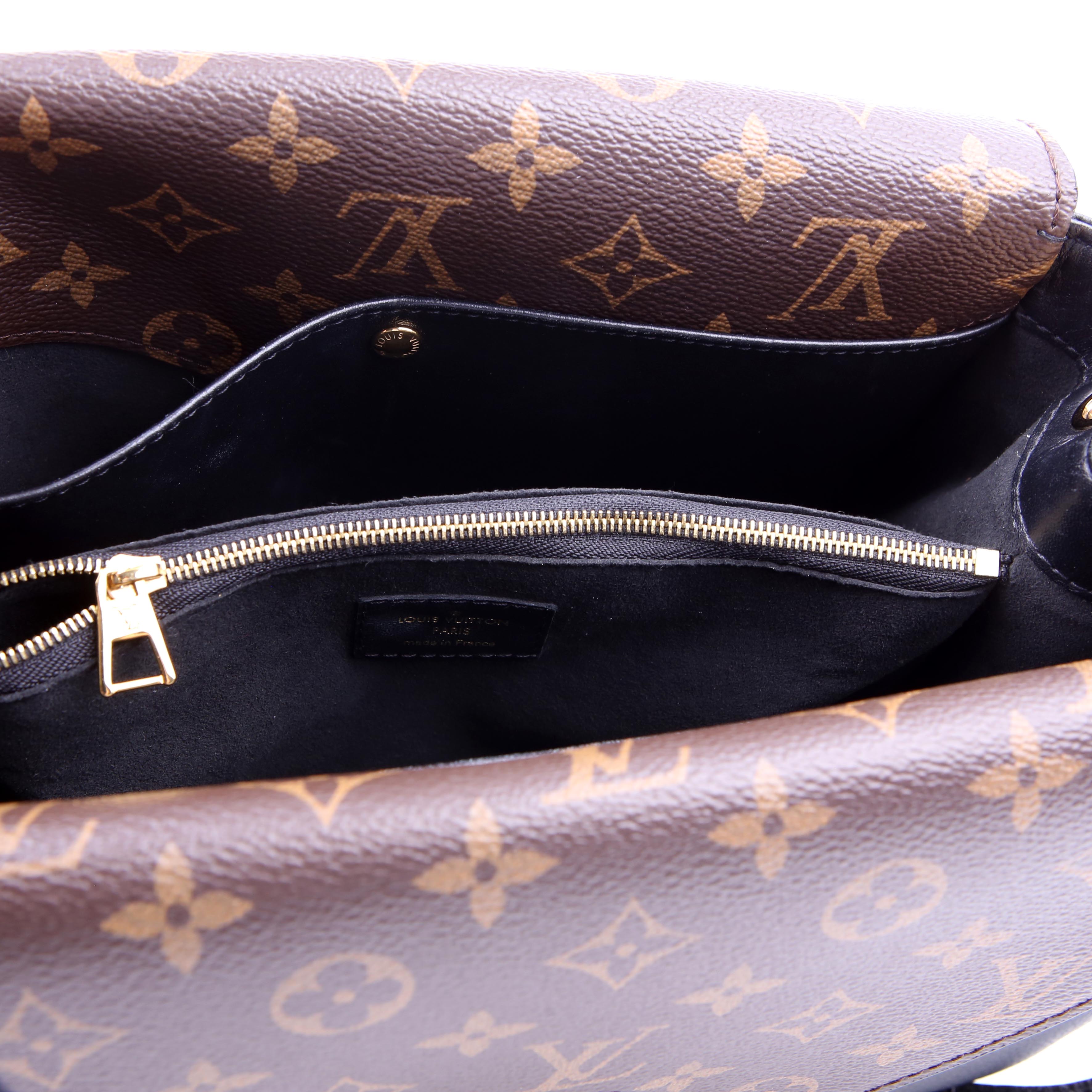 Double V Leather Black