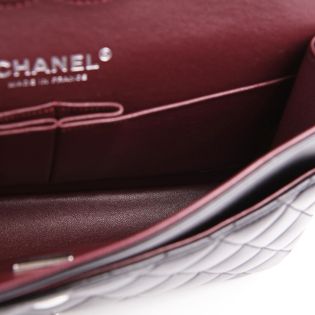 Classic Flap Medium Lambskin RFID Black