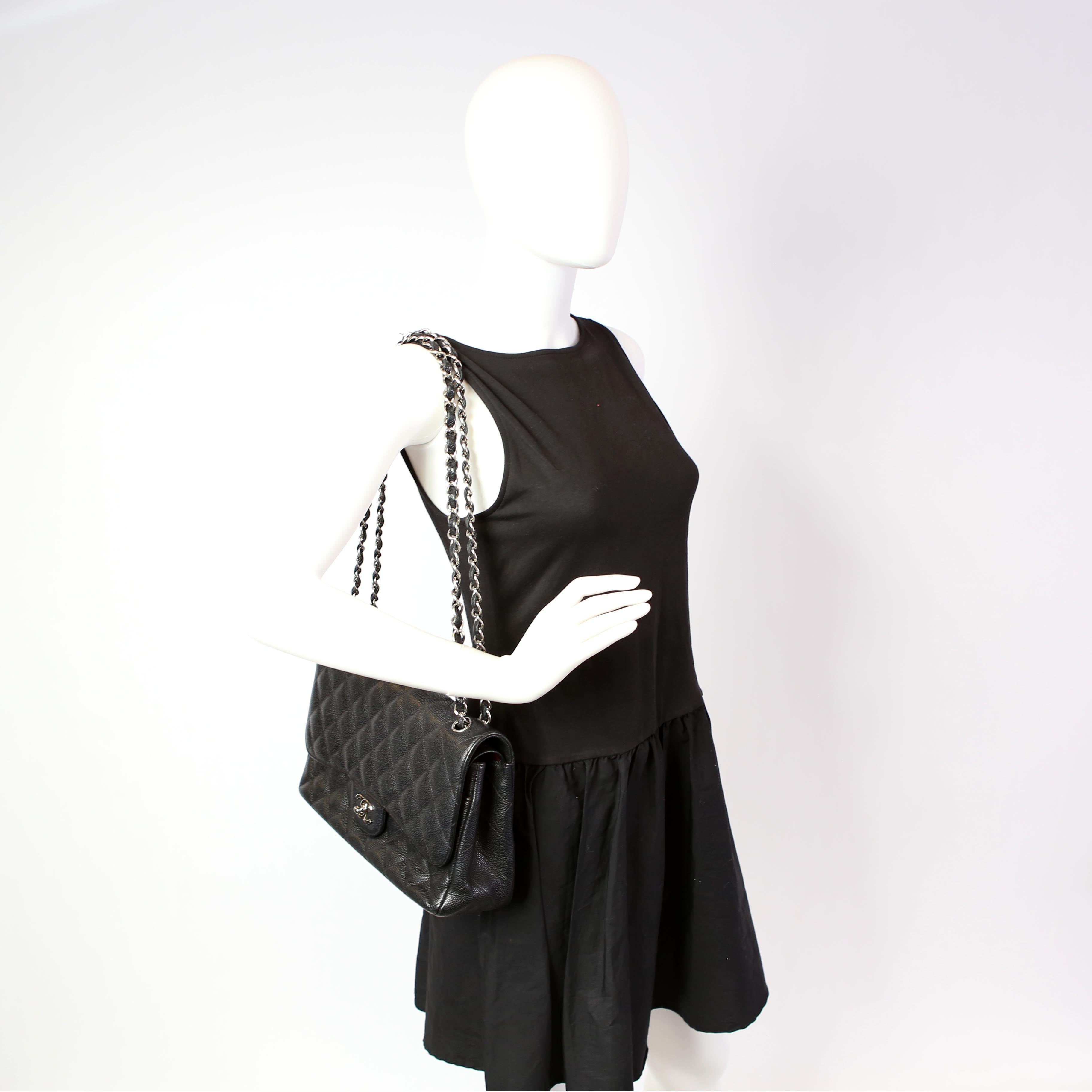 Classic Flap Jumbo Caviar 25-28M Black