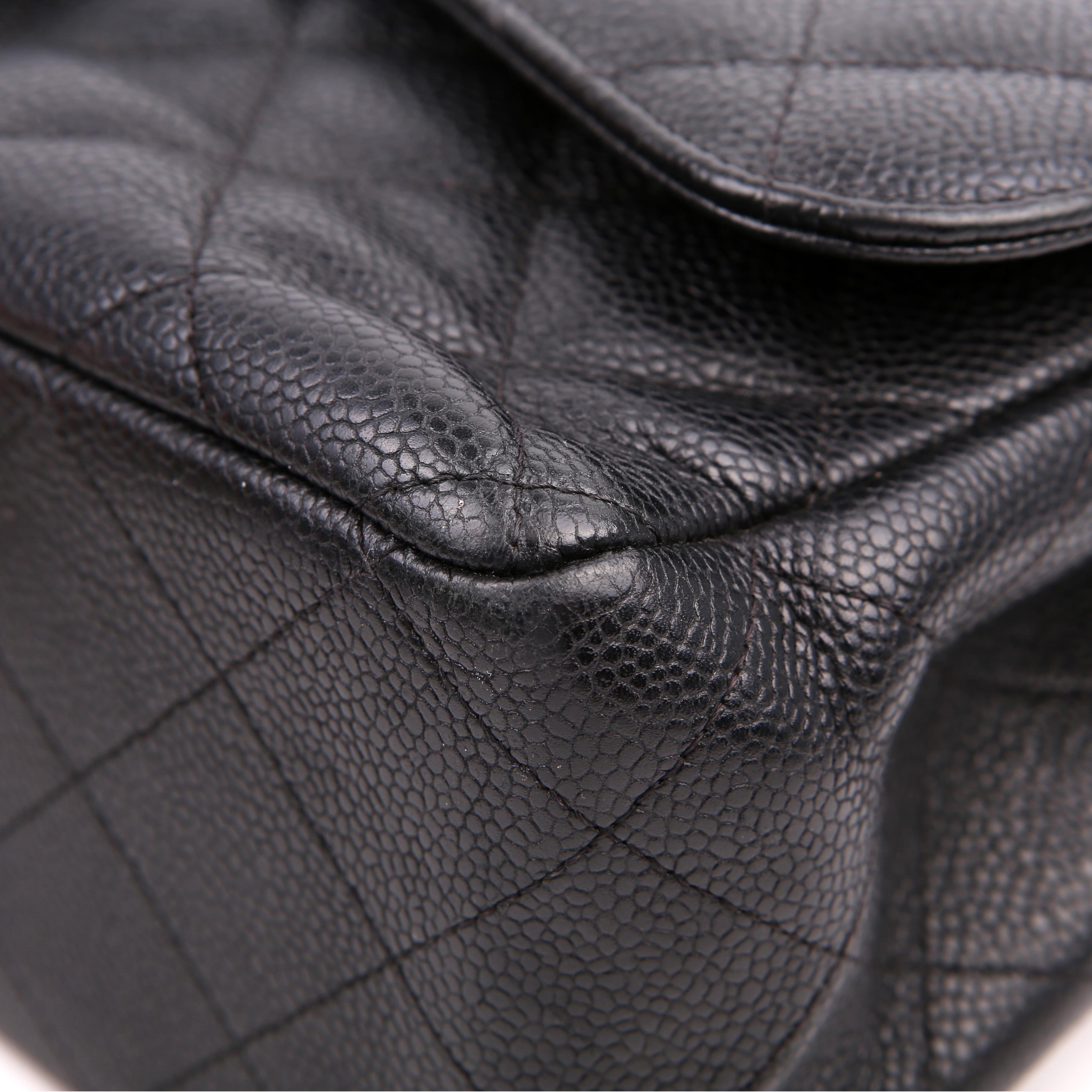 Classic Flap Jumbo Caviar 25-28M Black
