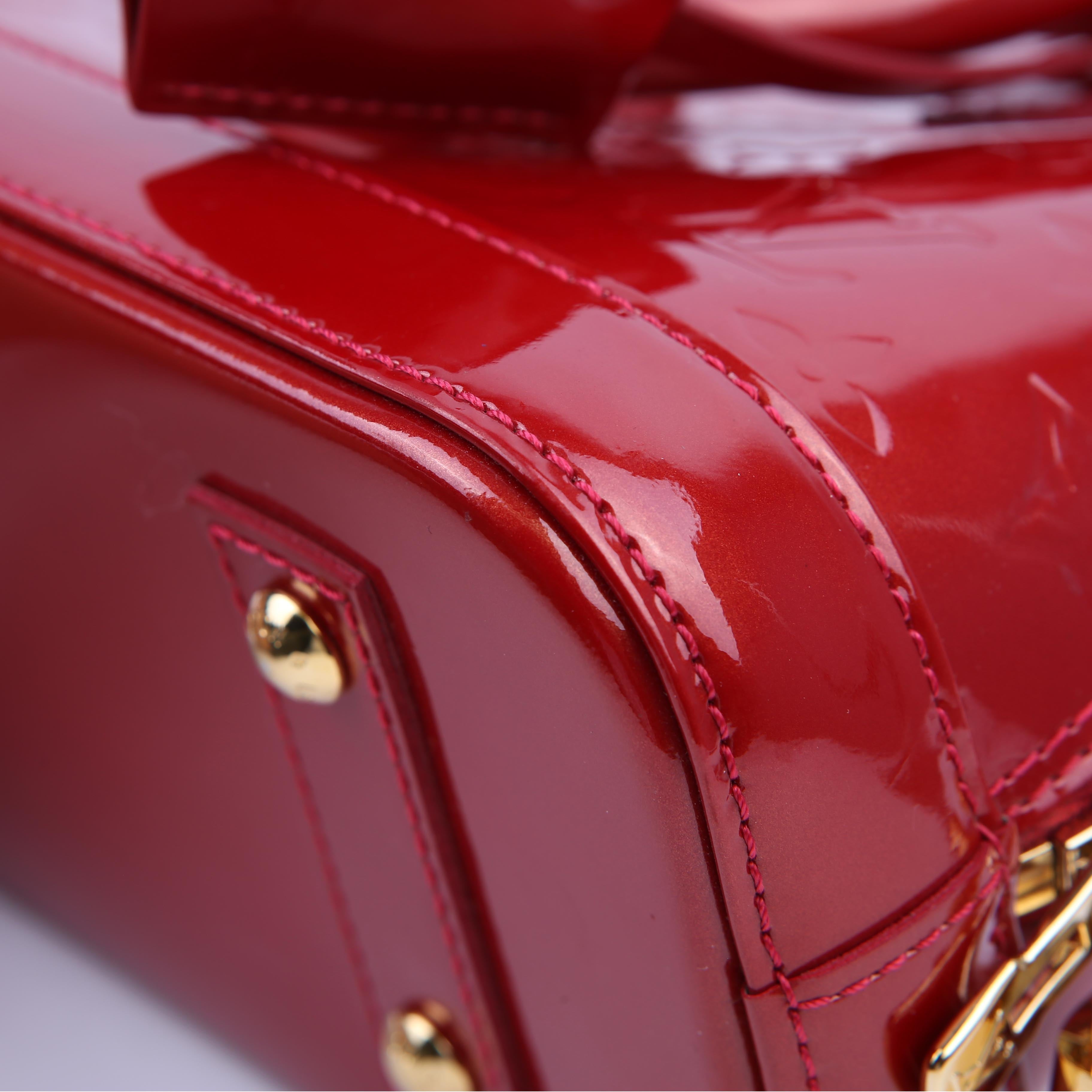 Alma BB Vernis Red