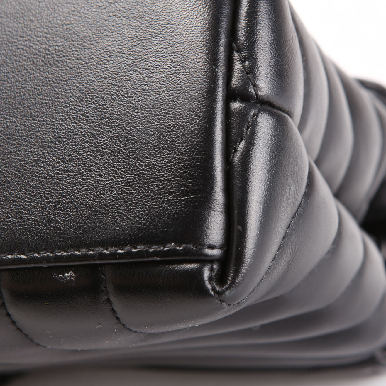 SAINT LAURENT LouLou Satchel Small 494699 Black