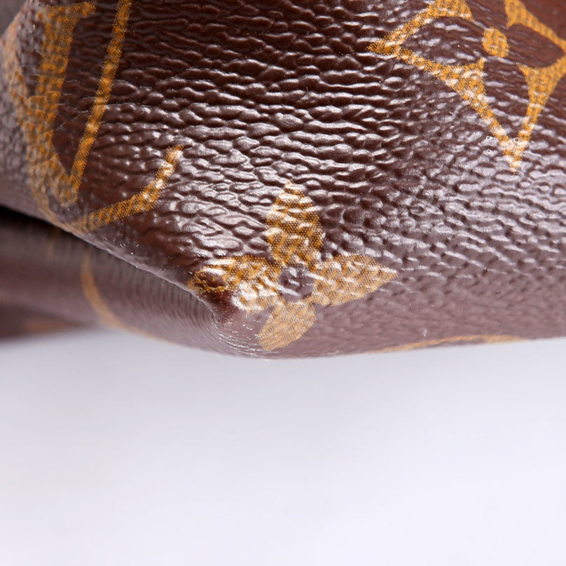 Pallas Clutch Monogram