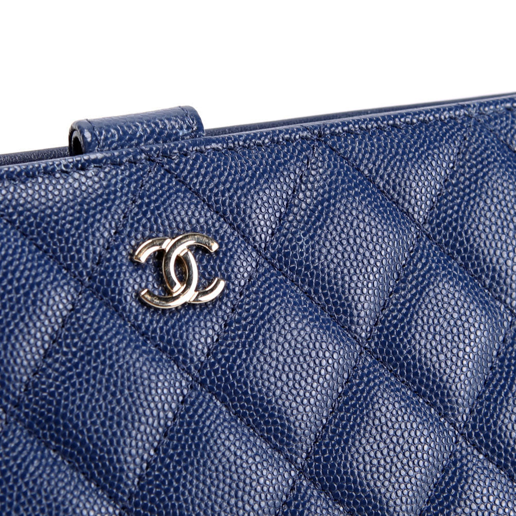CC Wristlet Wallet Long Caviar 27M Blue