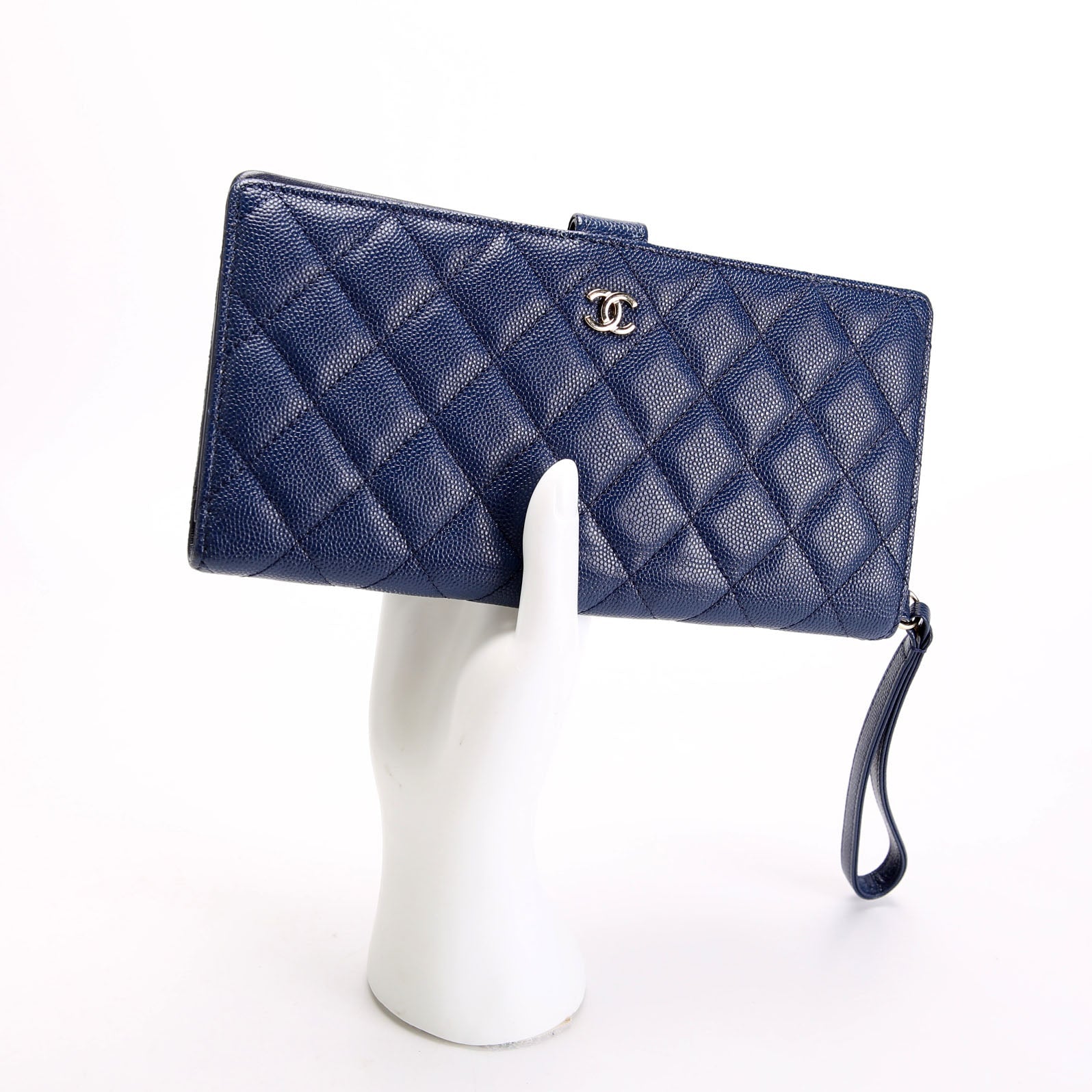 CC Wristlet Wallet Long Caviar 27M Blue
