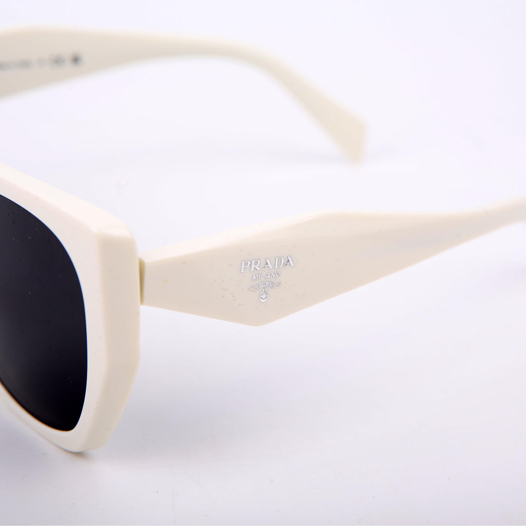 SPR19Z Square Sunglasses White