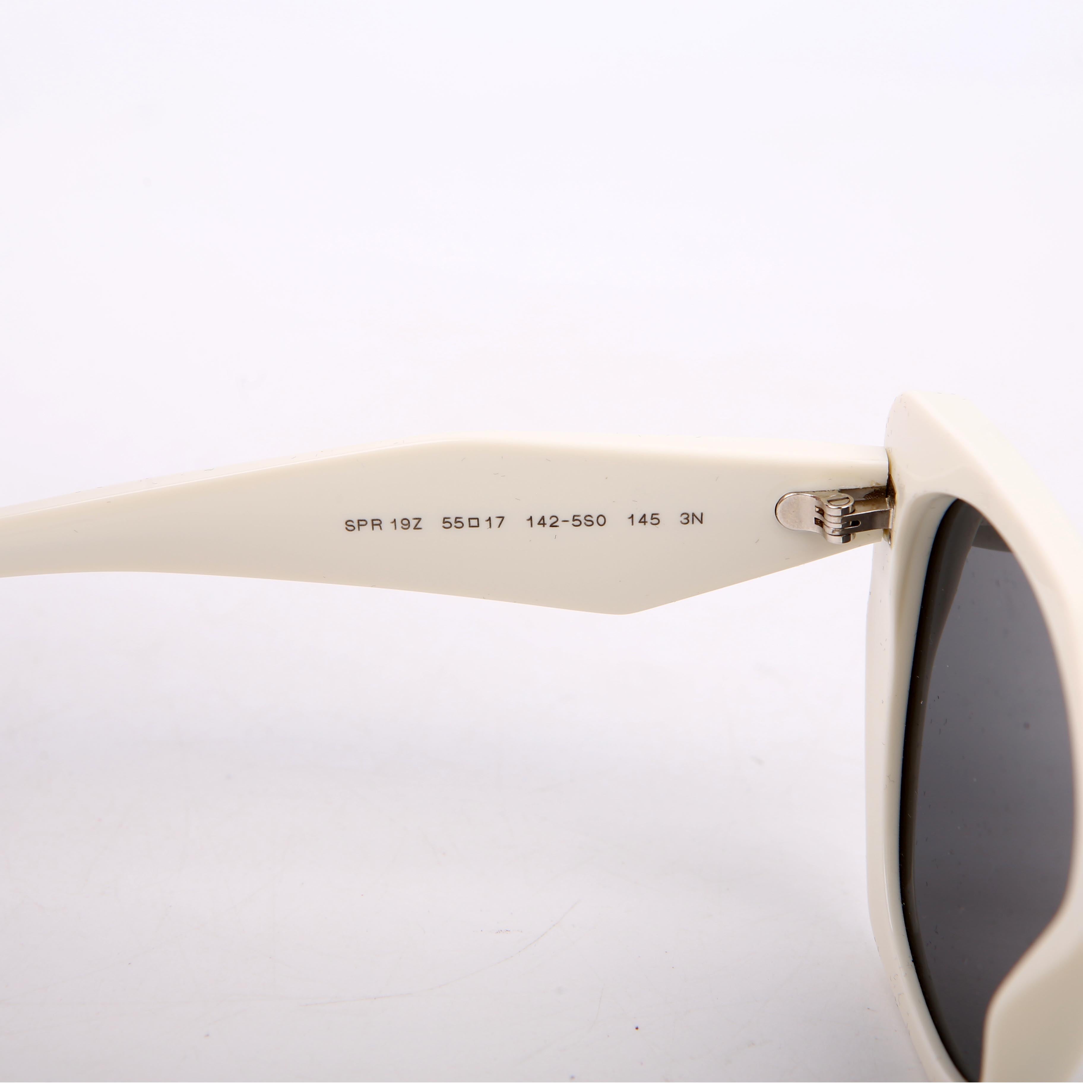 SPR19Z Square Sunglasses White