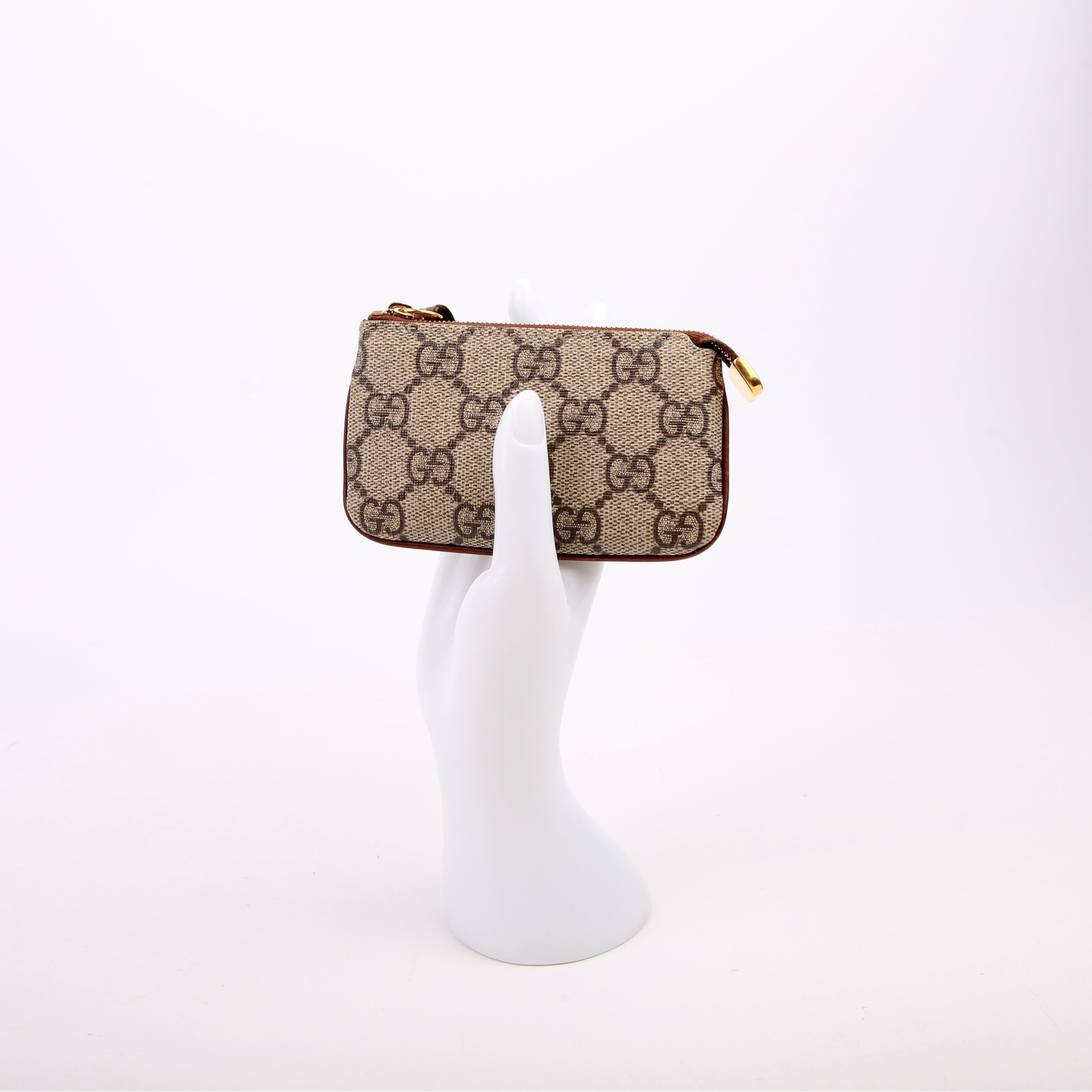 447964 GG Supreme Key Case Brown