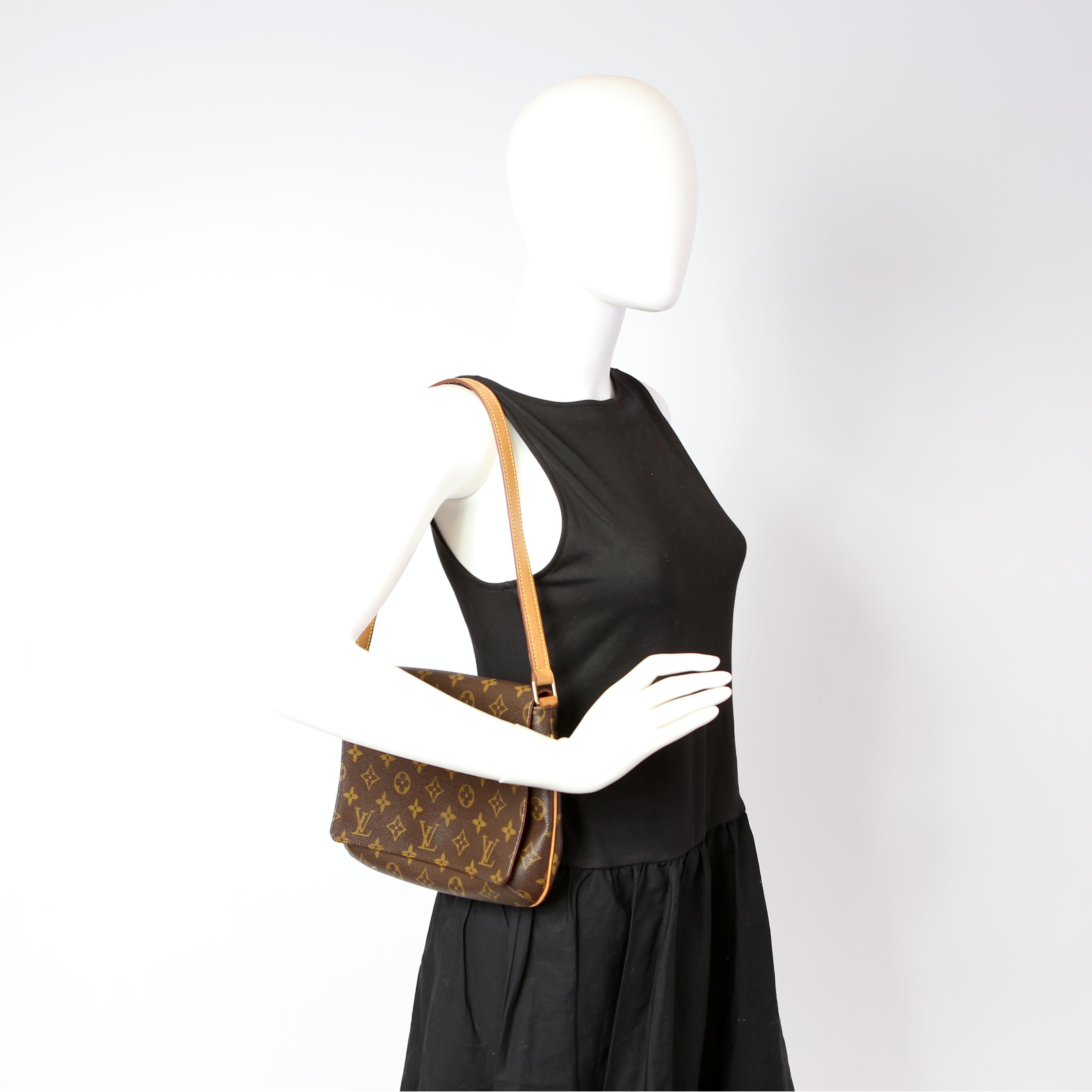 Musette Tango Short Monogram