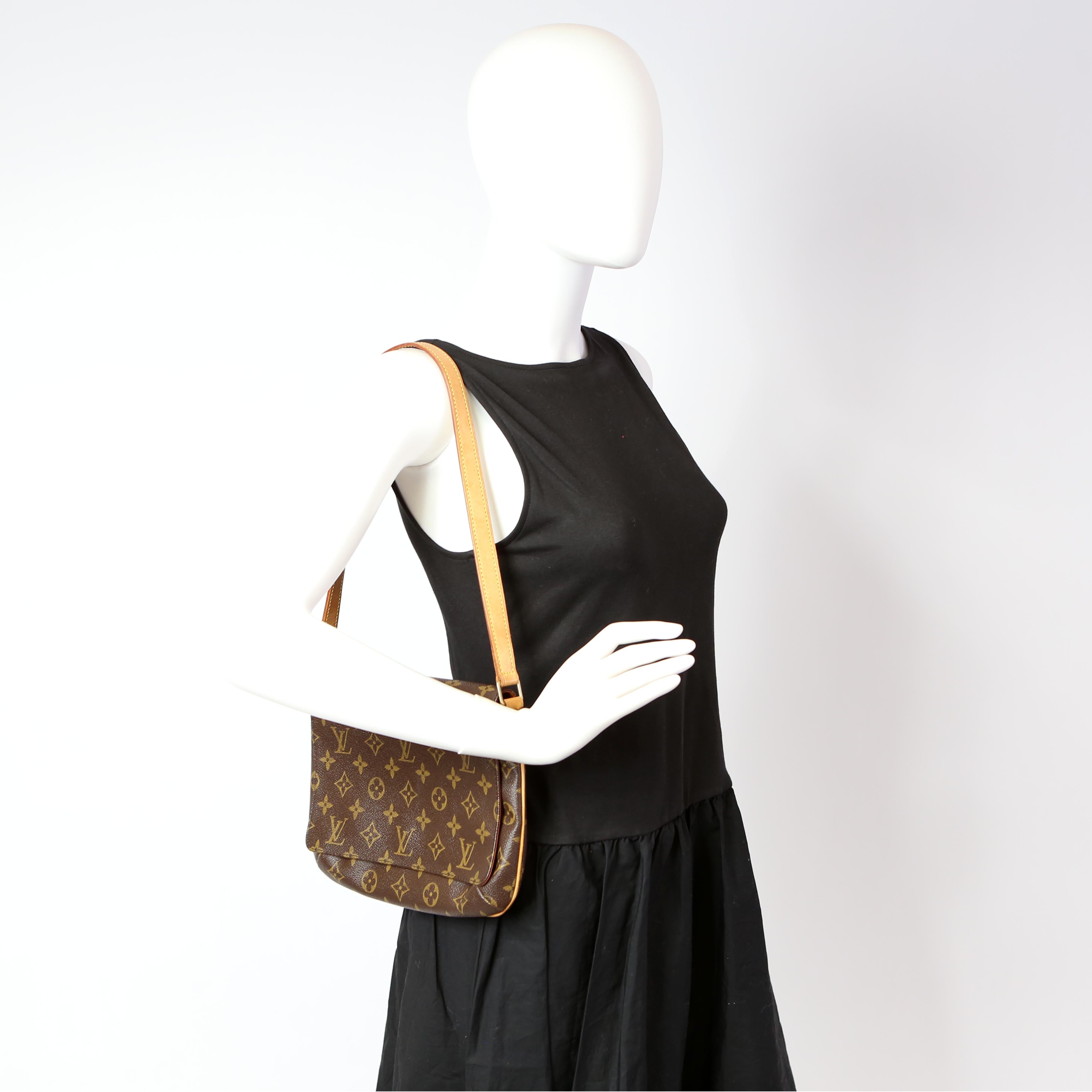 Musette Tango Short Monogram