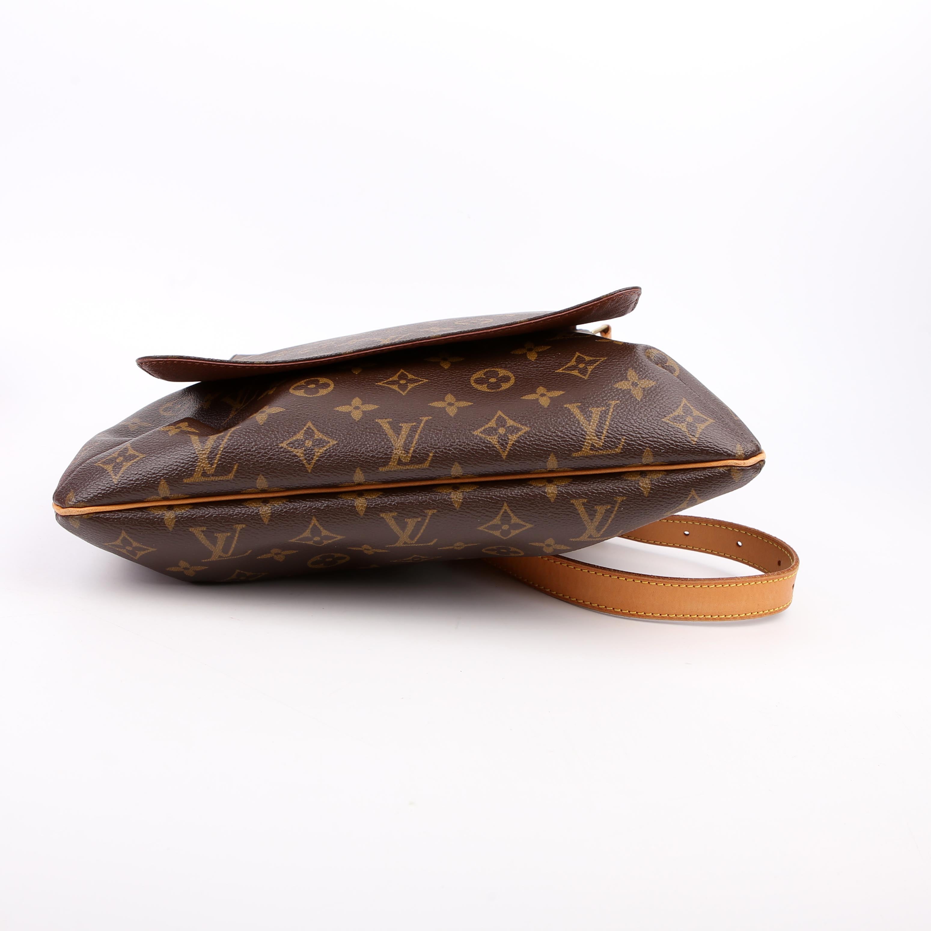 Musette Messenger Monogram