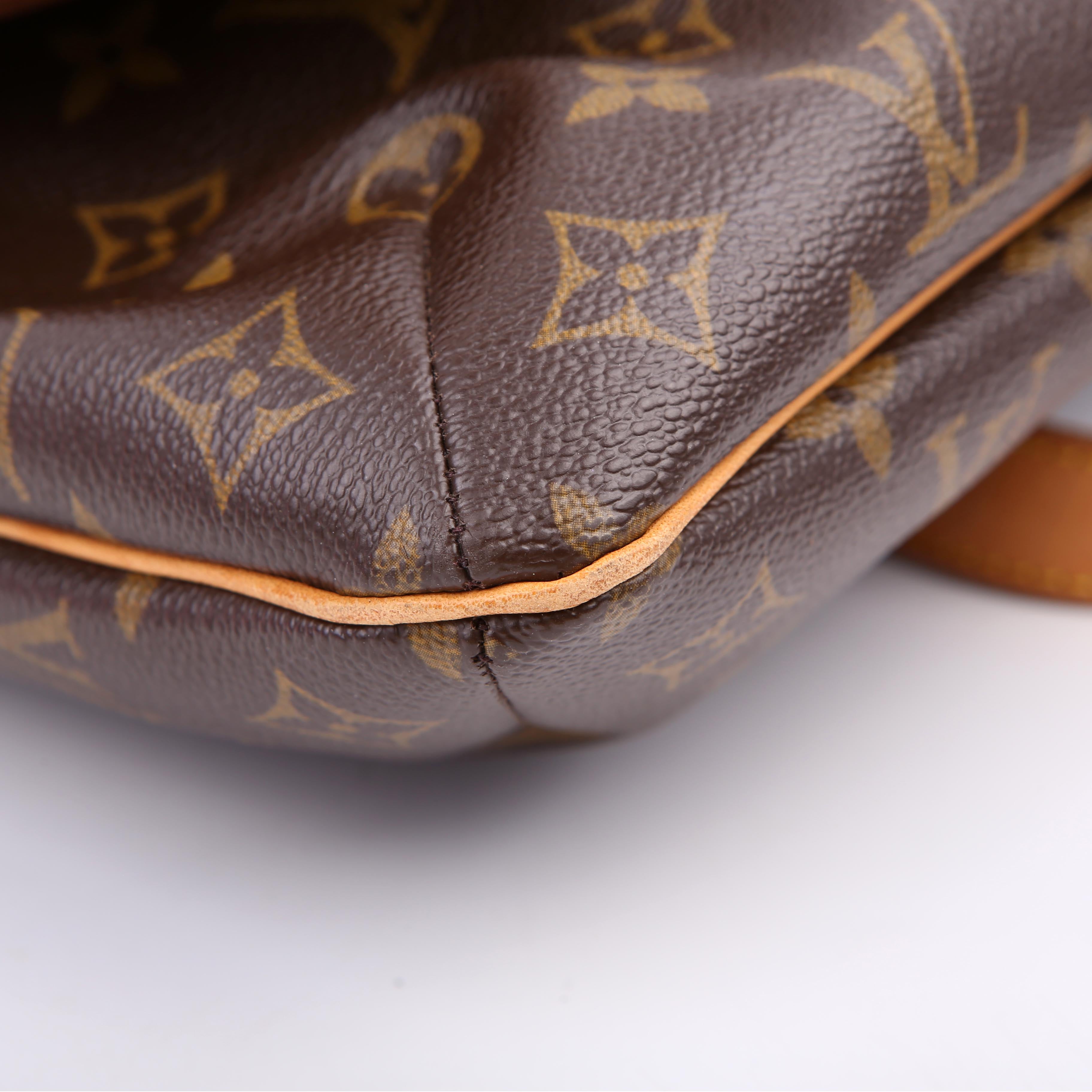 Musette Messenger Monogram