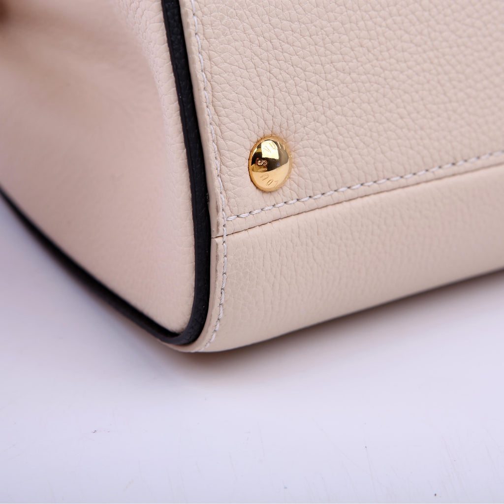 Double V Leather Cream