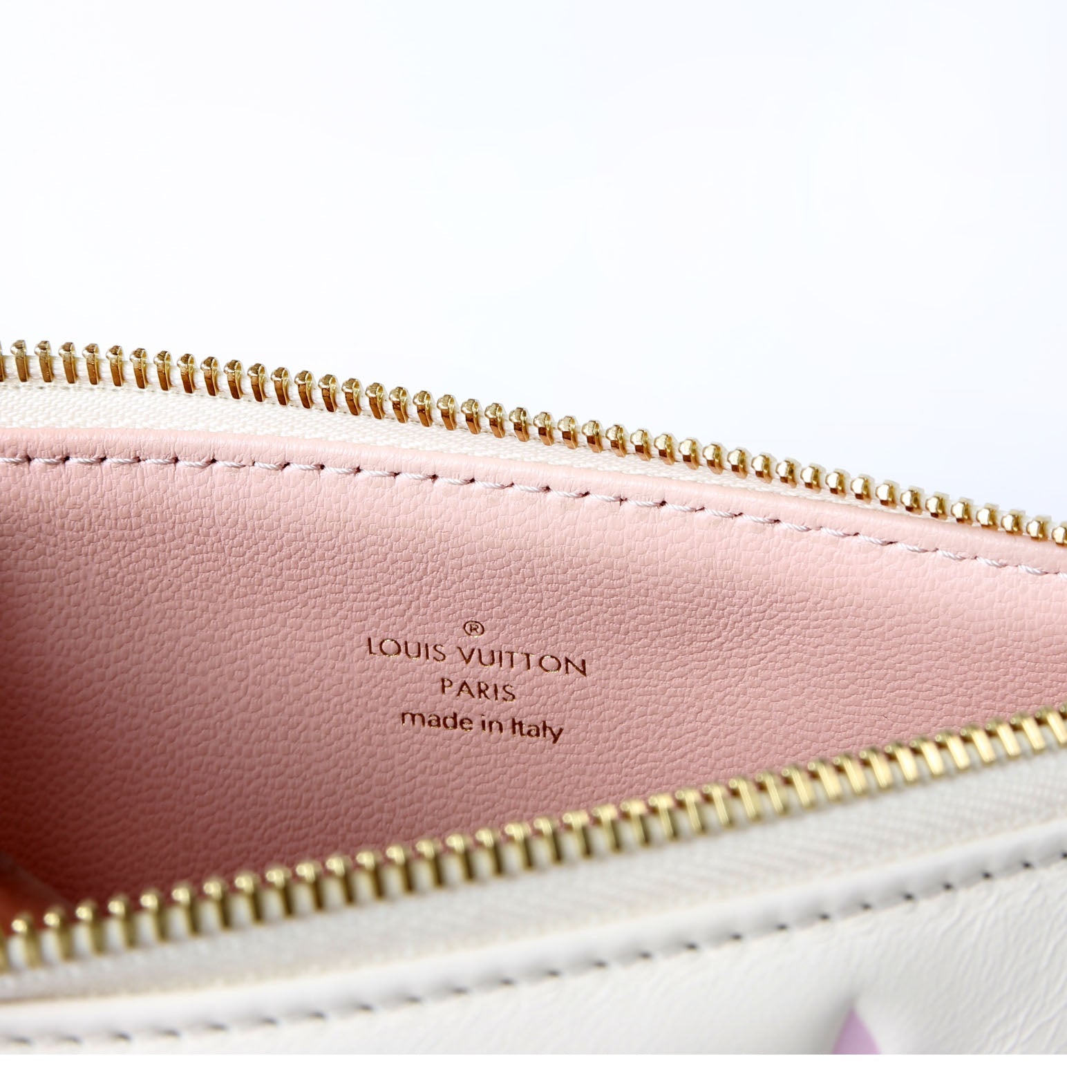 Coussin BB NV Lambskin Cream